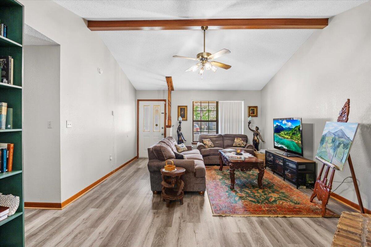 COUNTRYVIEW ESTATES 3RD ADDN - Residential