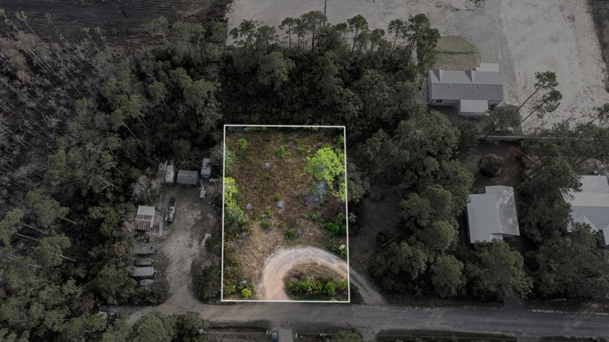 Discover the perfect homesite in the heart of Santa Rosa Beach! This cleared and leveled 0.30-acre lot is ready for your dream build, offering NO HOA, NO build-out restrictions, and the convenience of being located in sought-after Santa Rosa Plantation.Situated in Flood Zone X, this property gives you peace of mind and flexibility when it comes to construction planning. Enjoy easy access to everything the Emerald Coast is known for: minutes to Walmart, Sacred Heart Hospital, Publix, Grand Boulevard, and just a short drive to the stunning 30A beaches.Whether you're looking to build now or get a prime piece of land for the future, this lot checks all the boxes. Spacious, private, level, and in a highly desirable location.