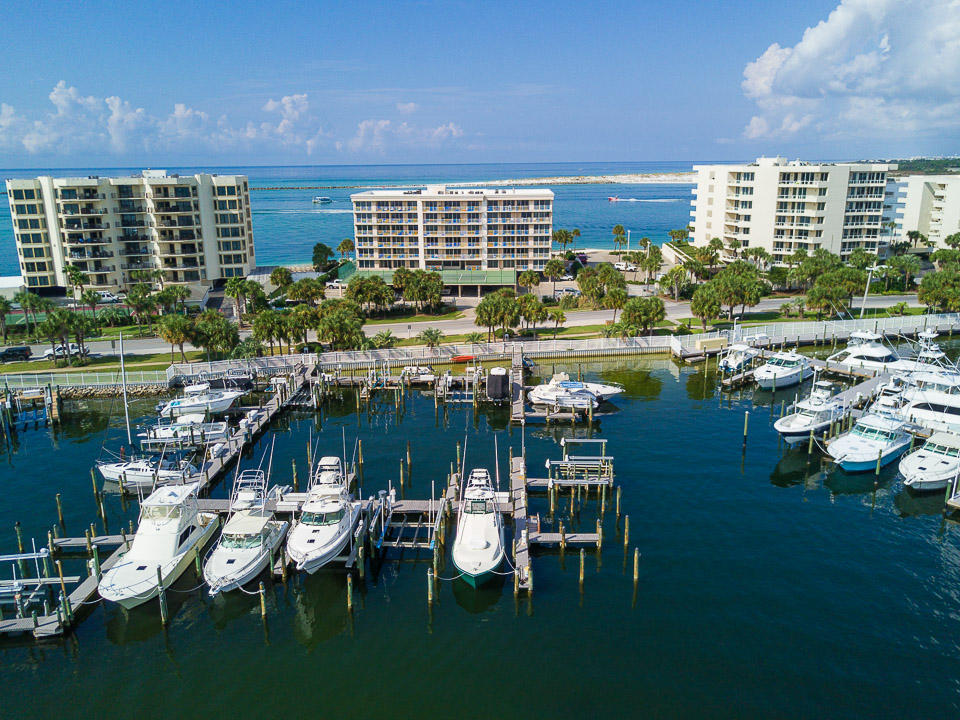WATERVIEW TOWERS - Residential