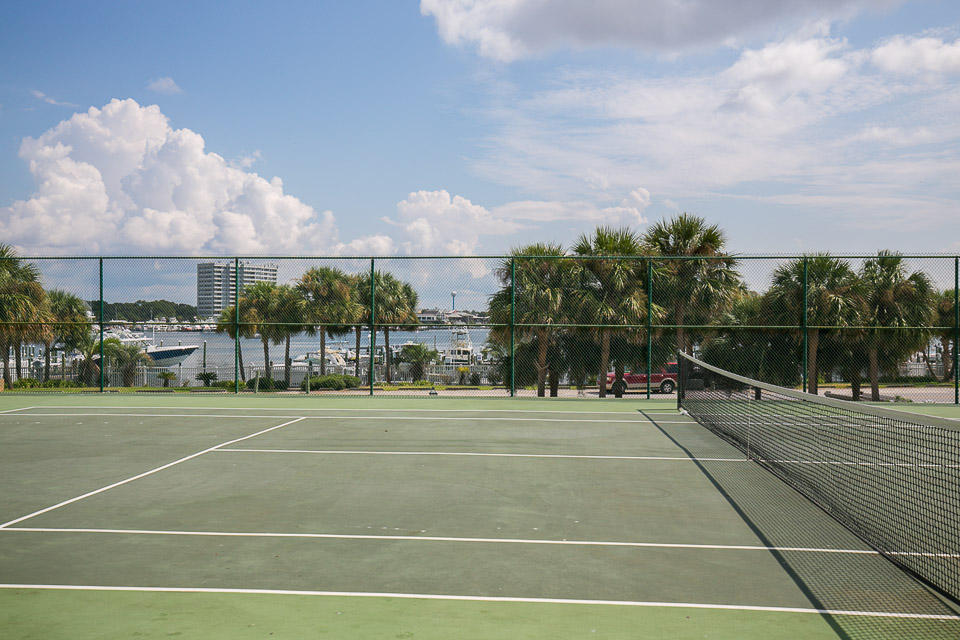 WATERVIEW TOWERS - Residential