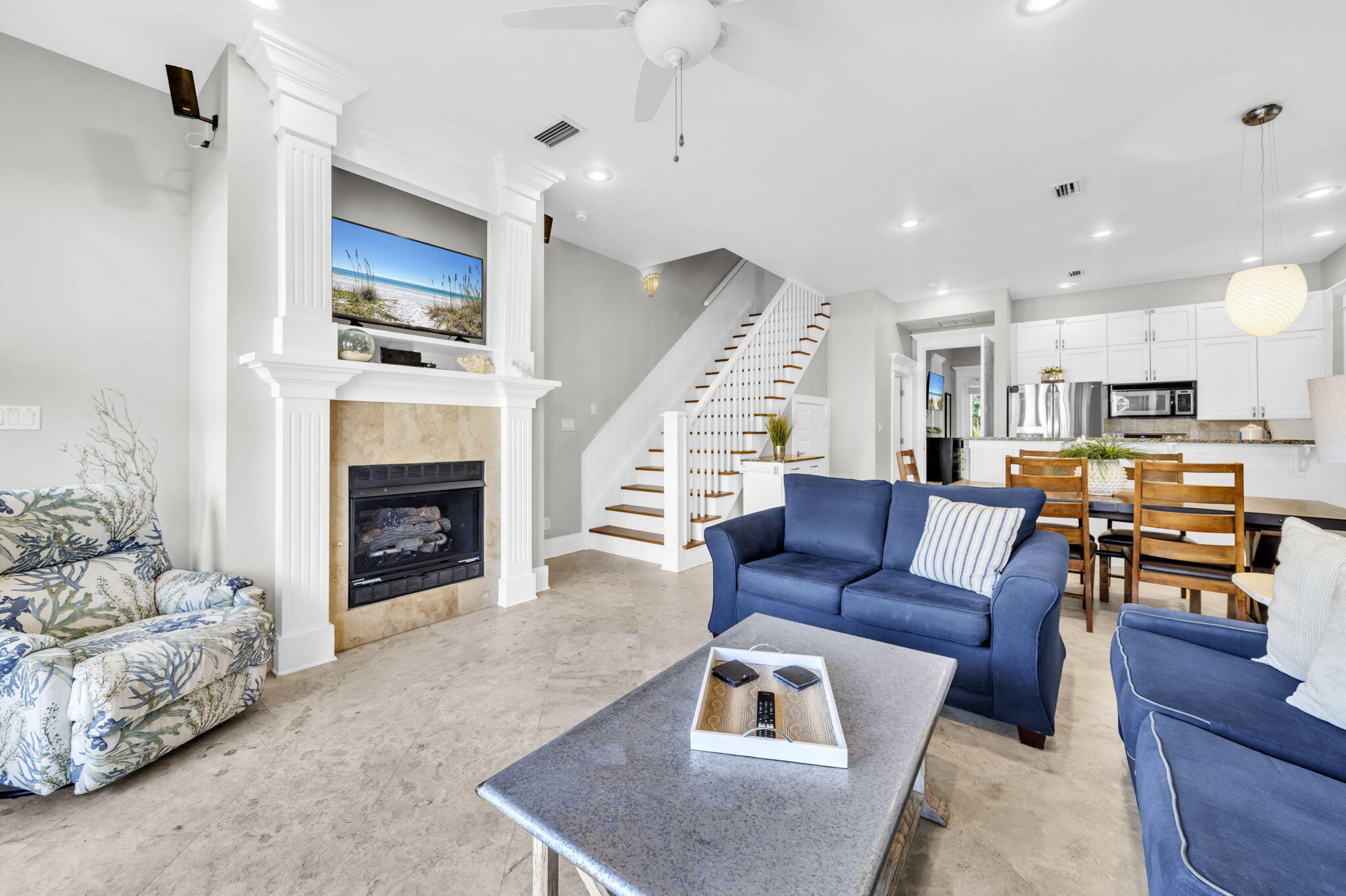 MIRAMAR BEACH VILLAS - Residential