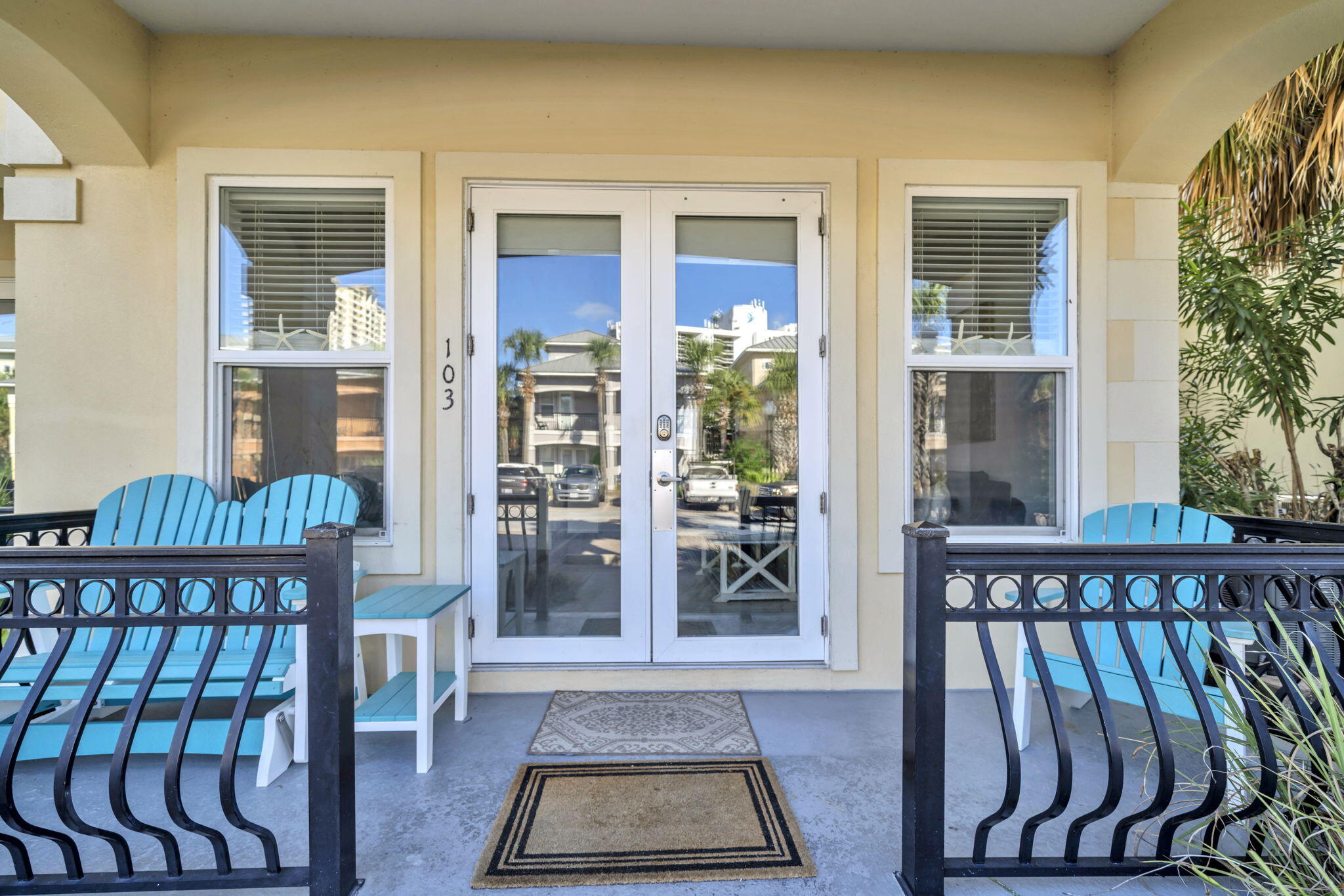 MIRAMAR BEACH VILLAS - Residential