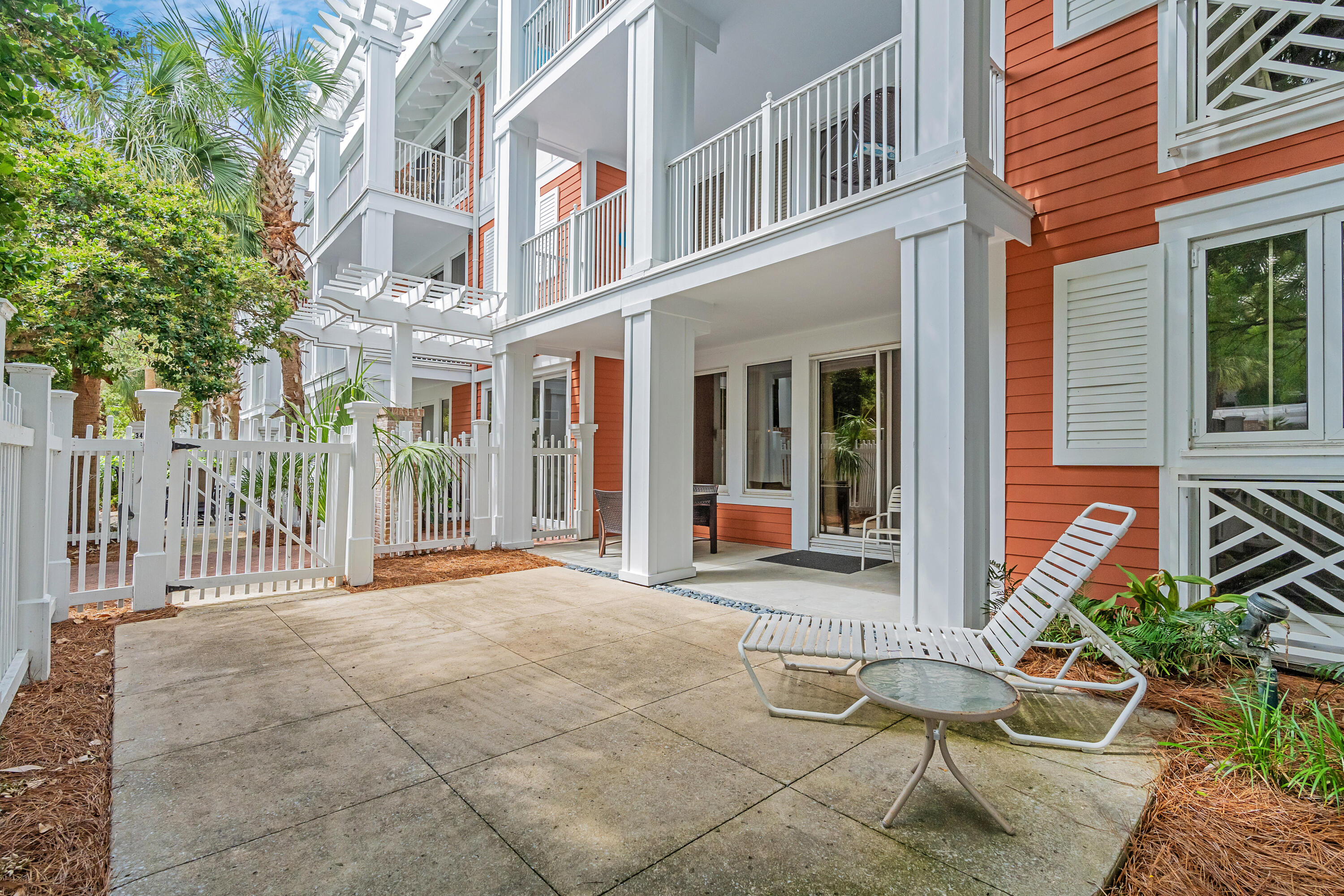 MARKET STREET INN - Residential