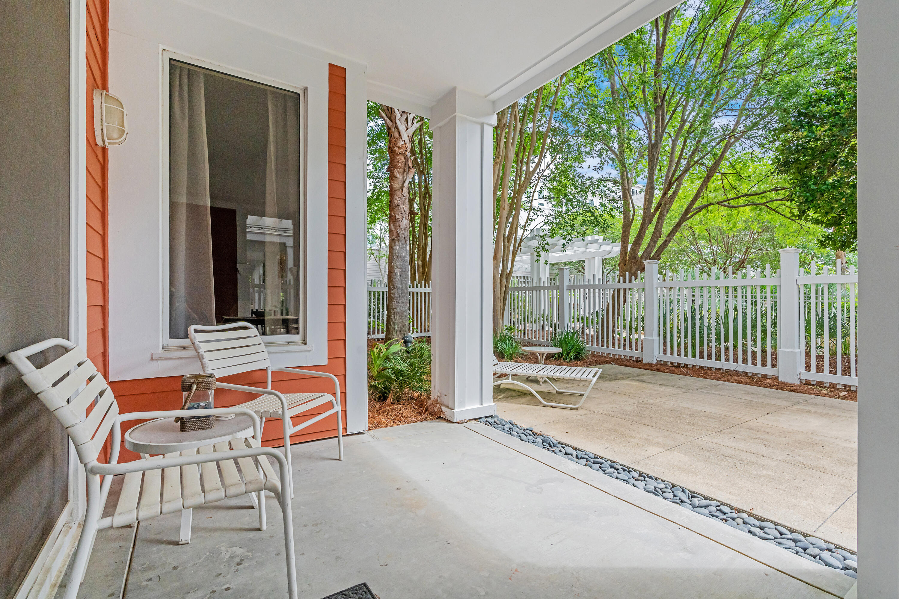MARKET STREET INN - Residential