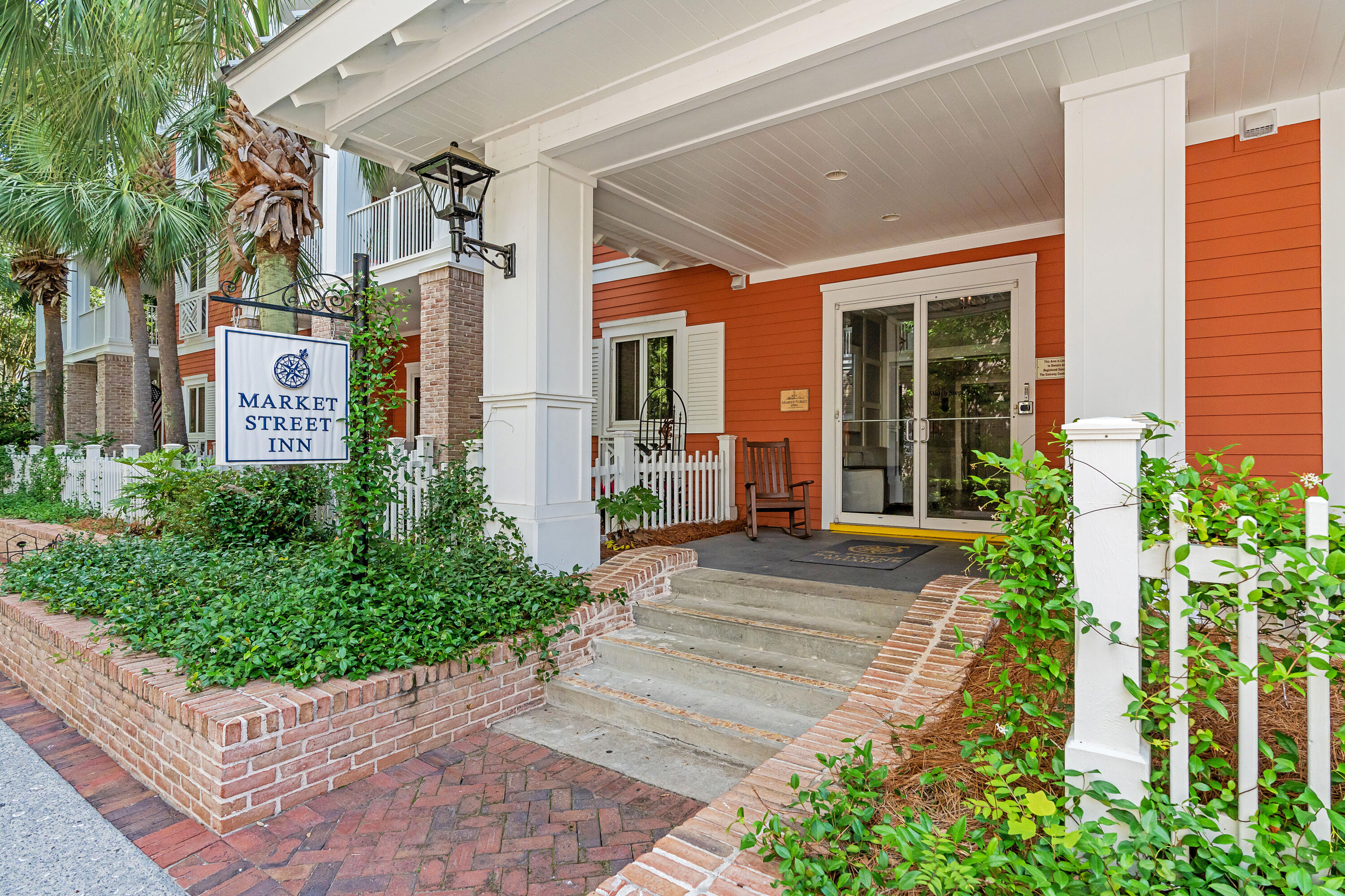 MARKET STREET INN - Residential