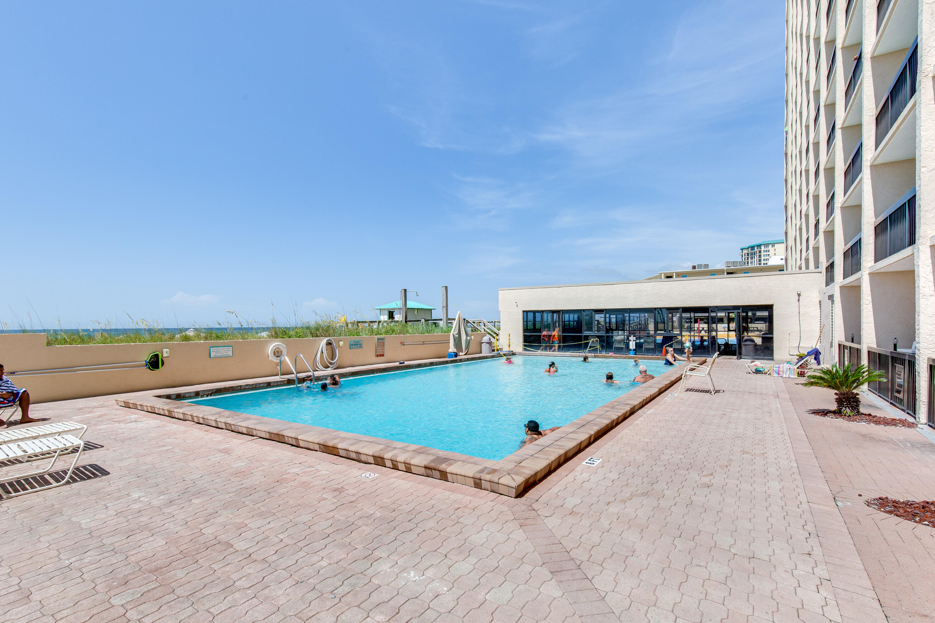 MARKET STREET INN - Residential