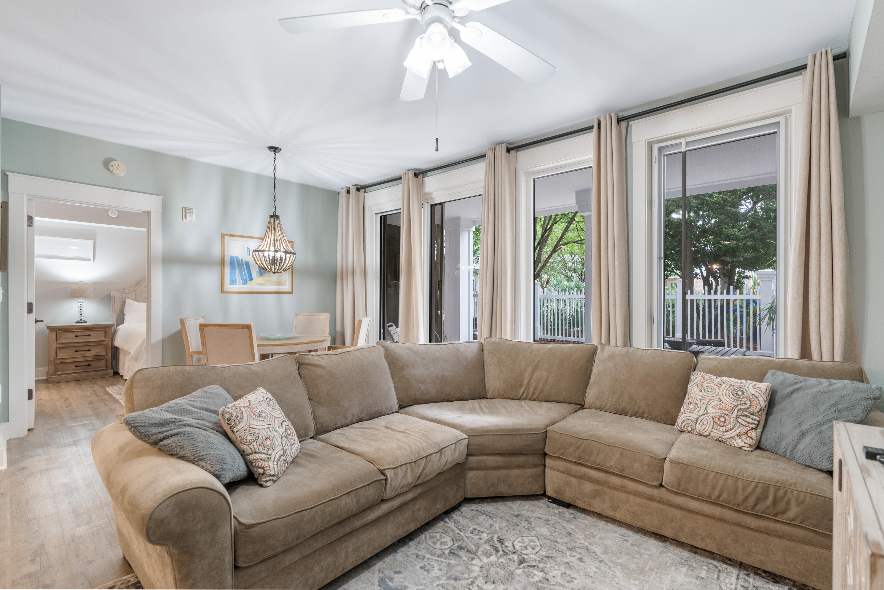 MARKET STREET INN - Residential