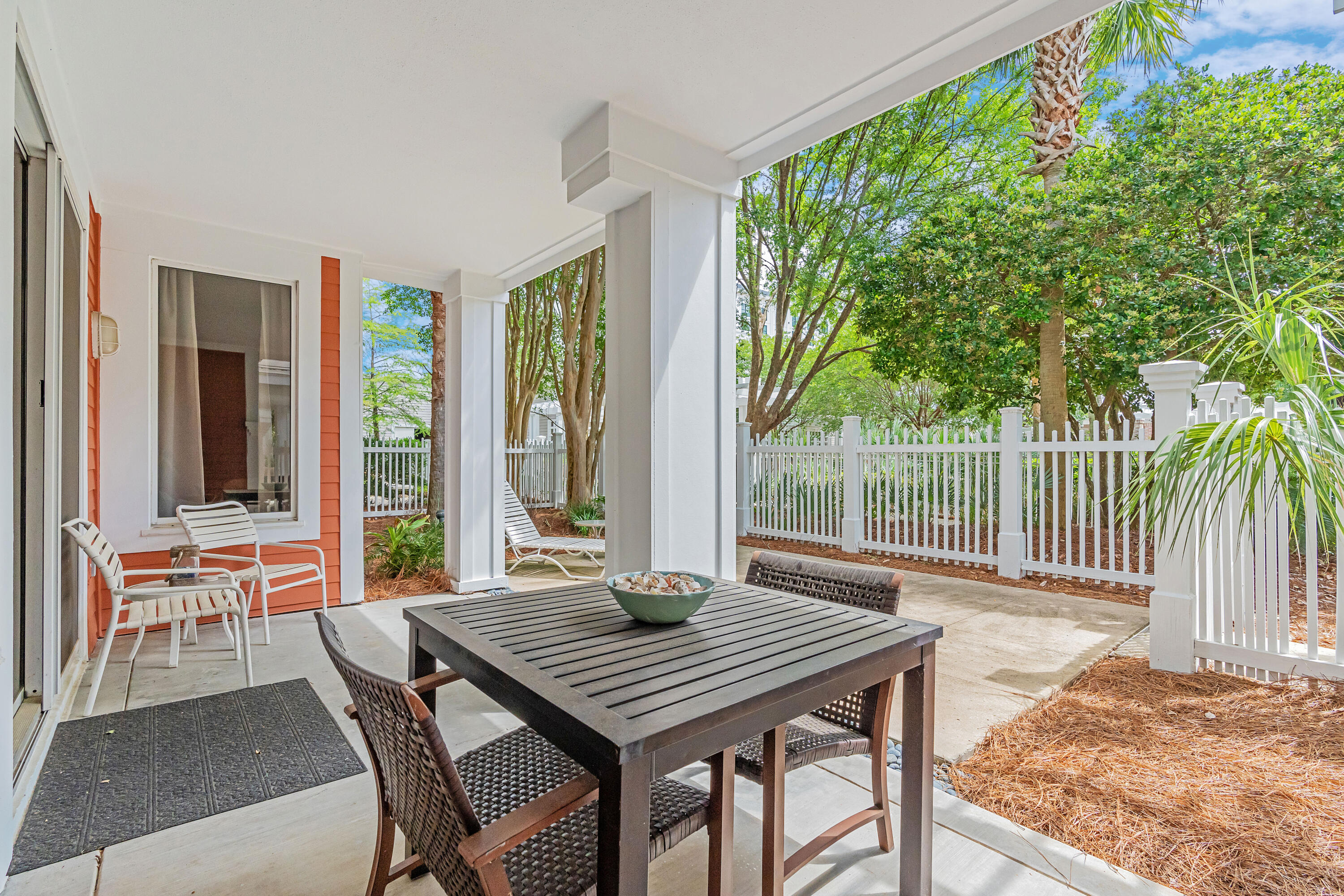 MARKET STREET INN - Residential