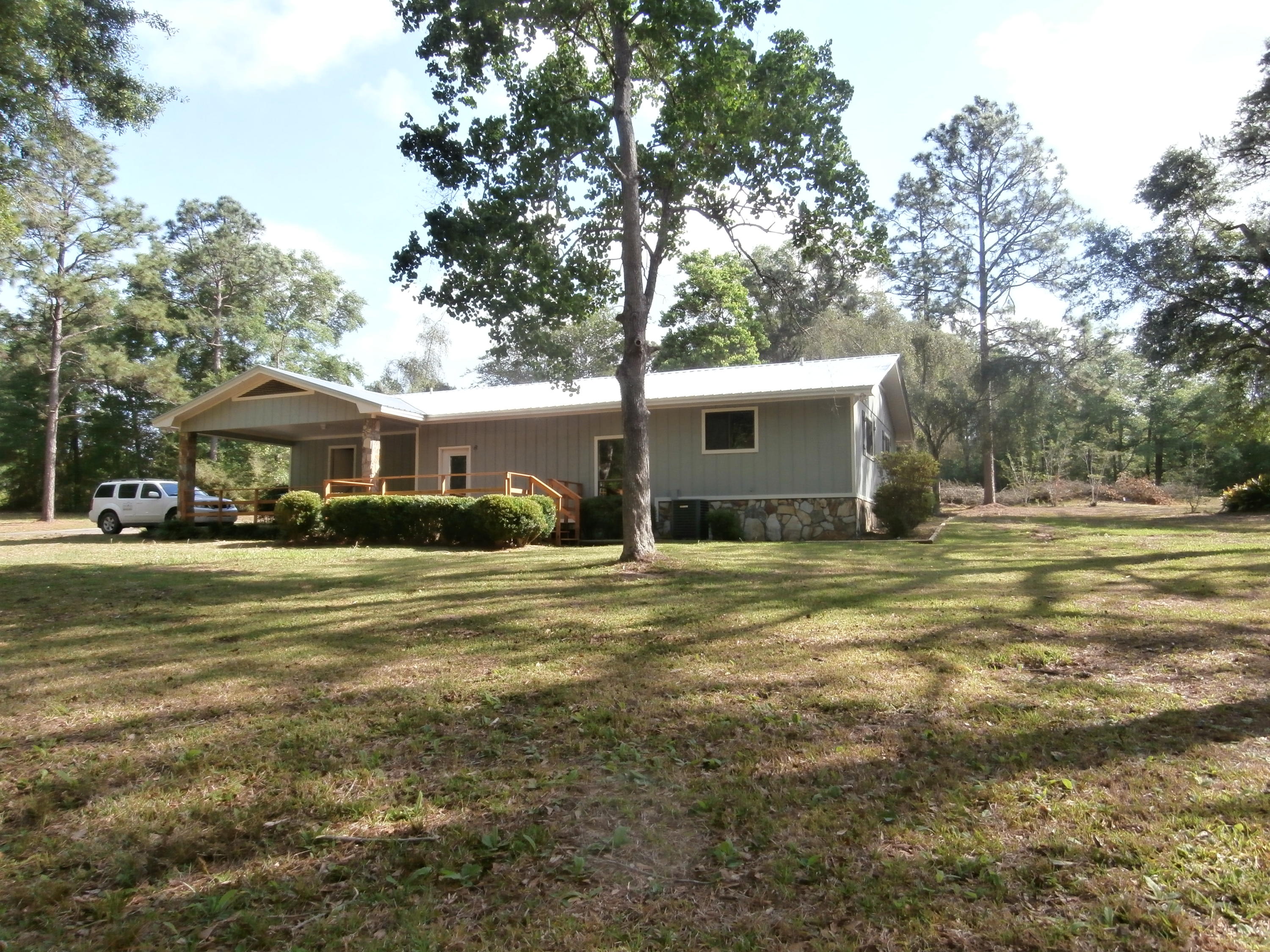 DEFUNIAK SPRINGS TOWN OF - Residential