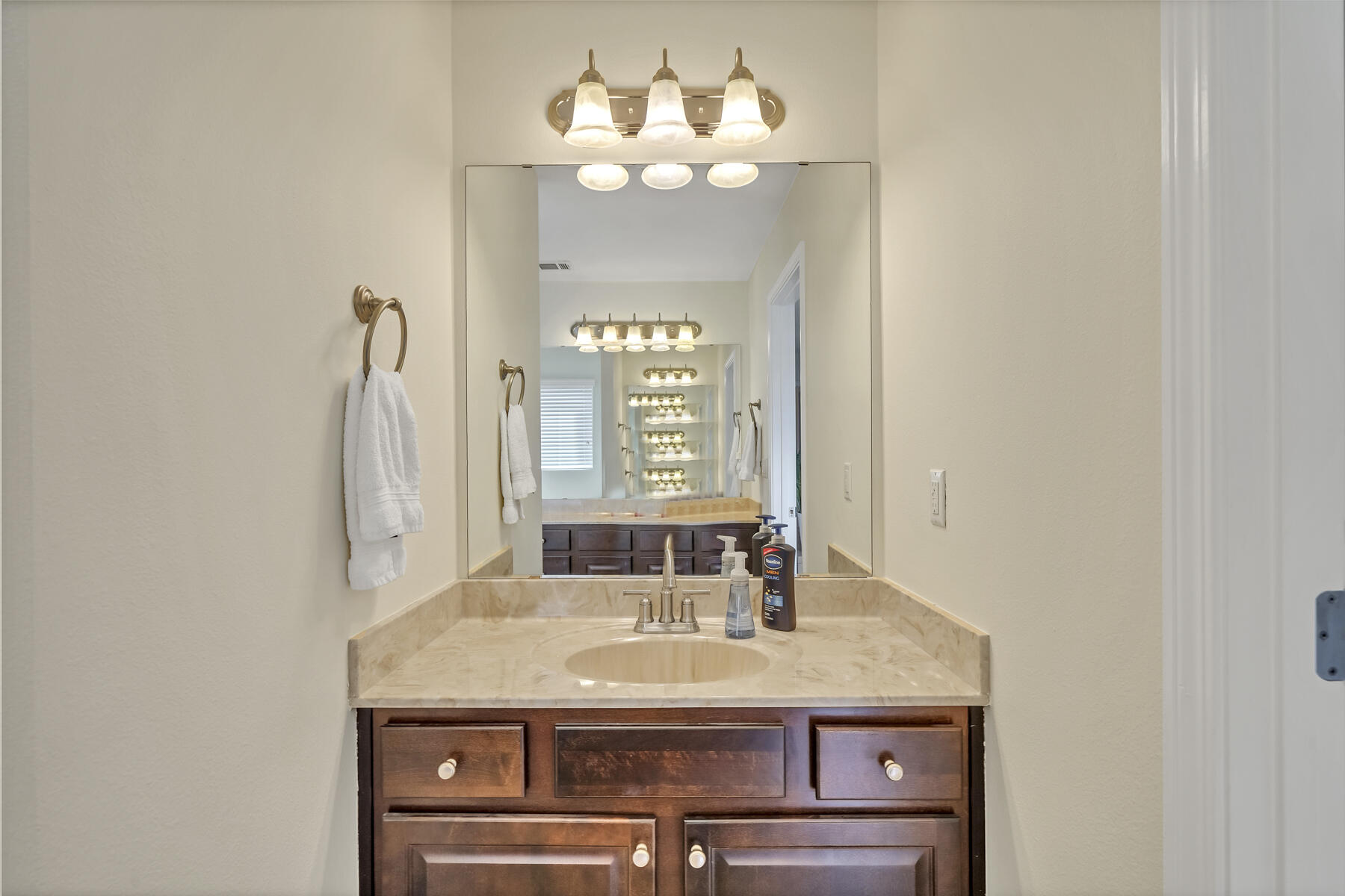 THE MEADOWS - Residential