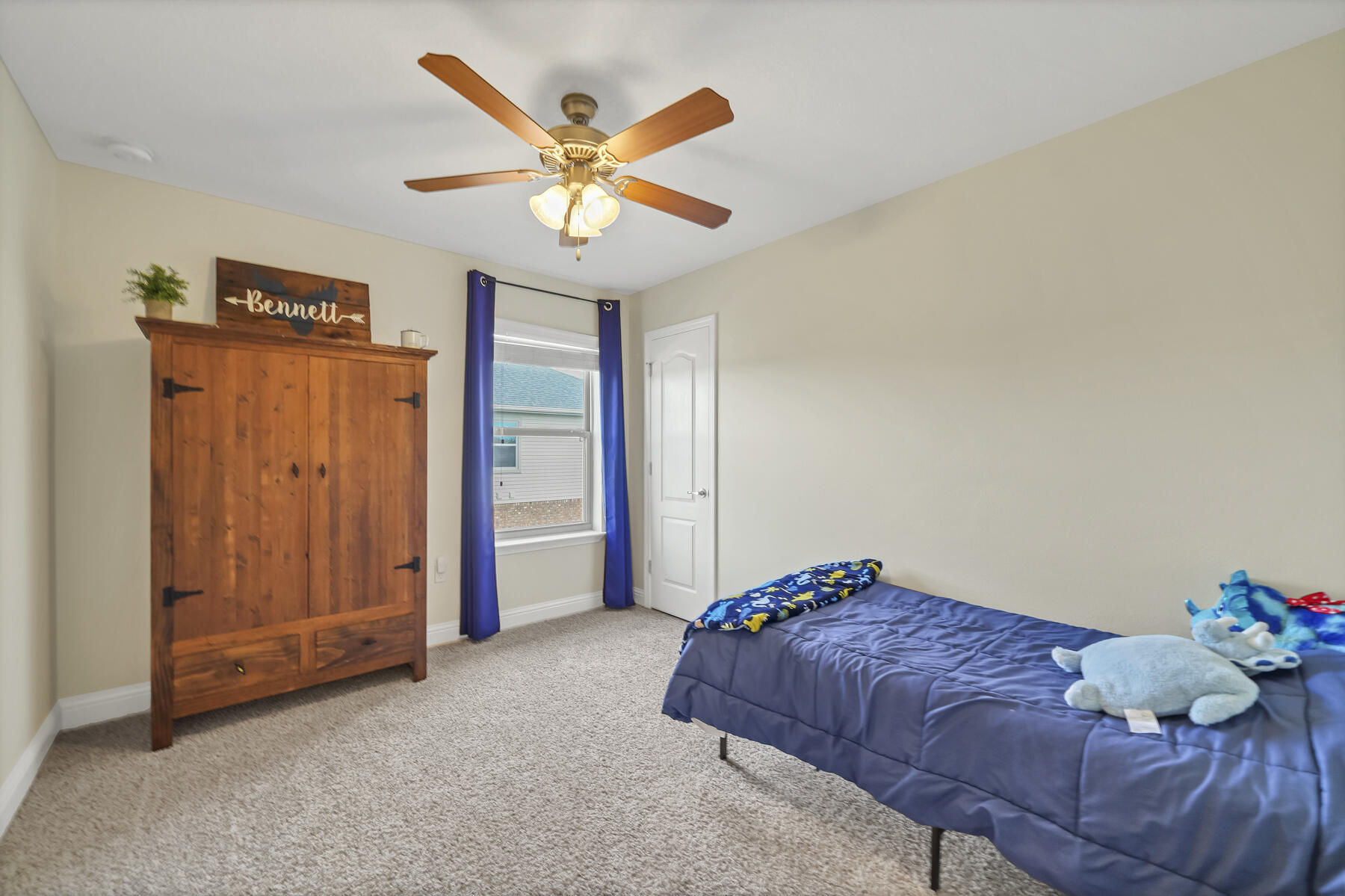 THE MEADOWS - Residential