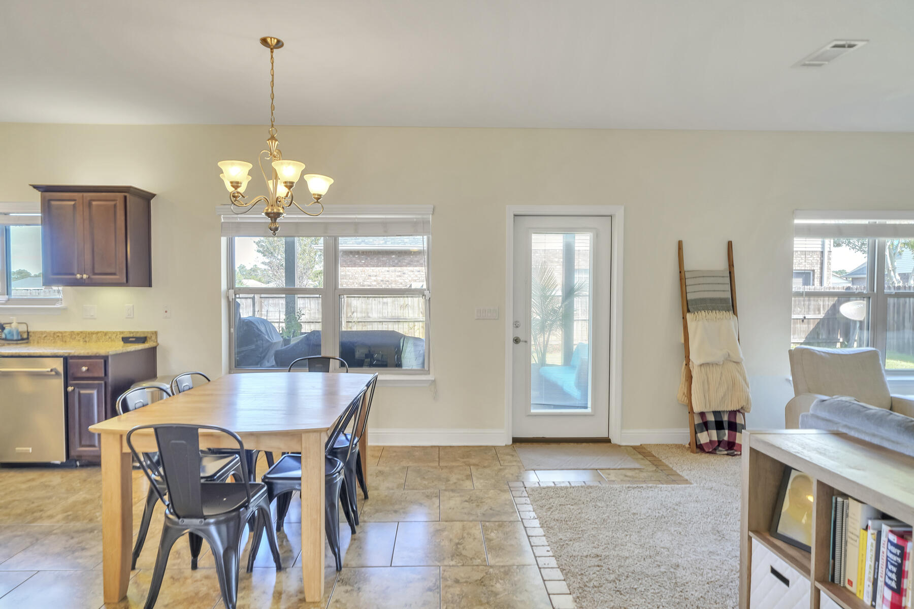 THE MEADOWS - Residential