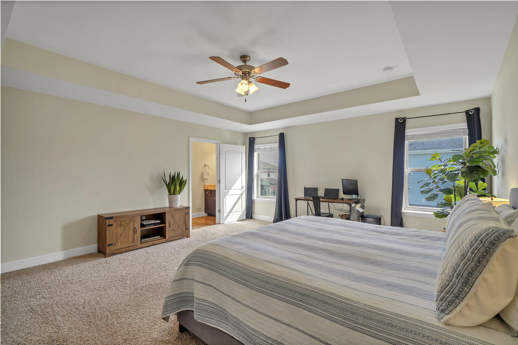 THE MEADOWS - Residential