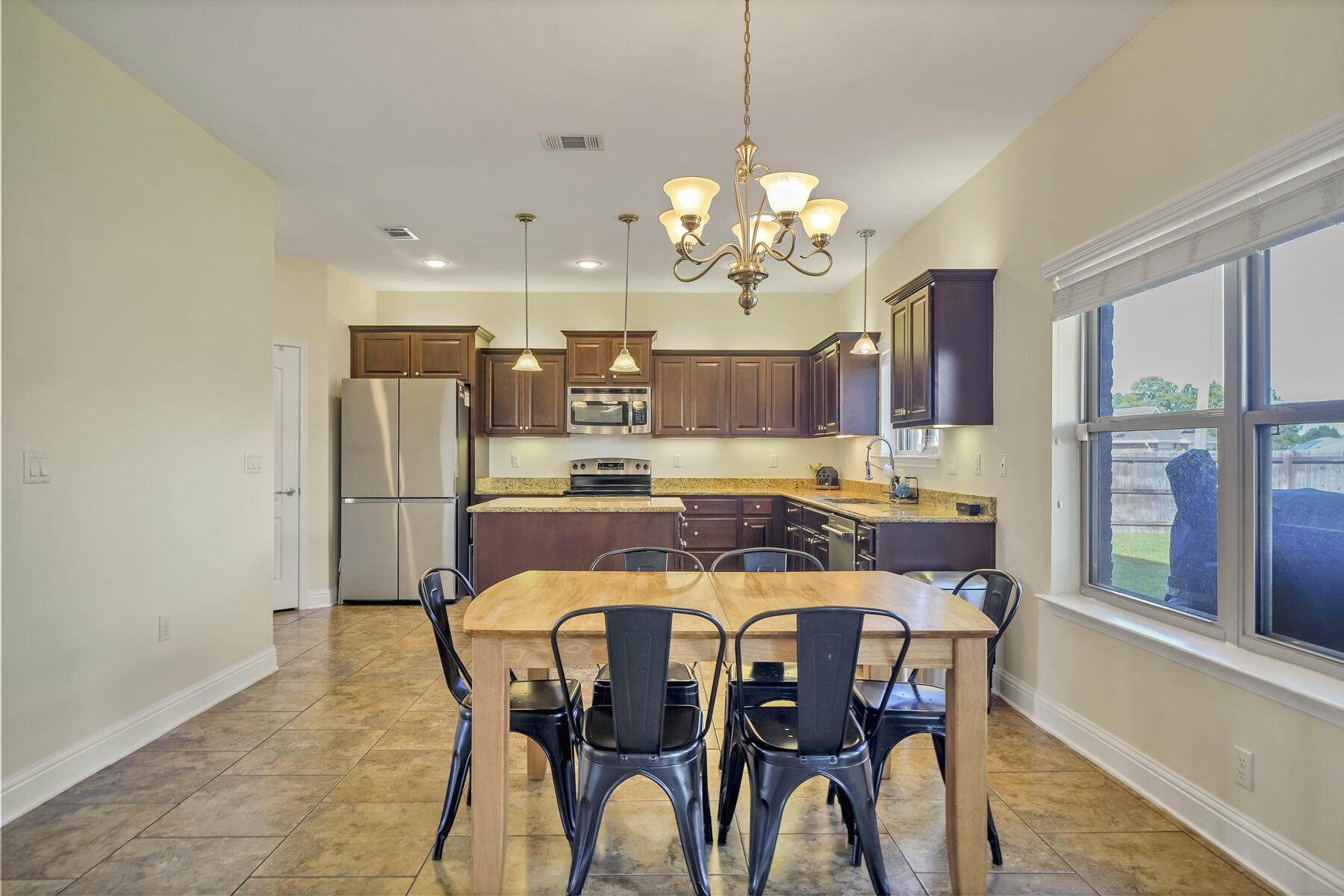 THE MEADOWS - Residential