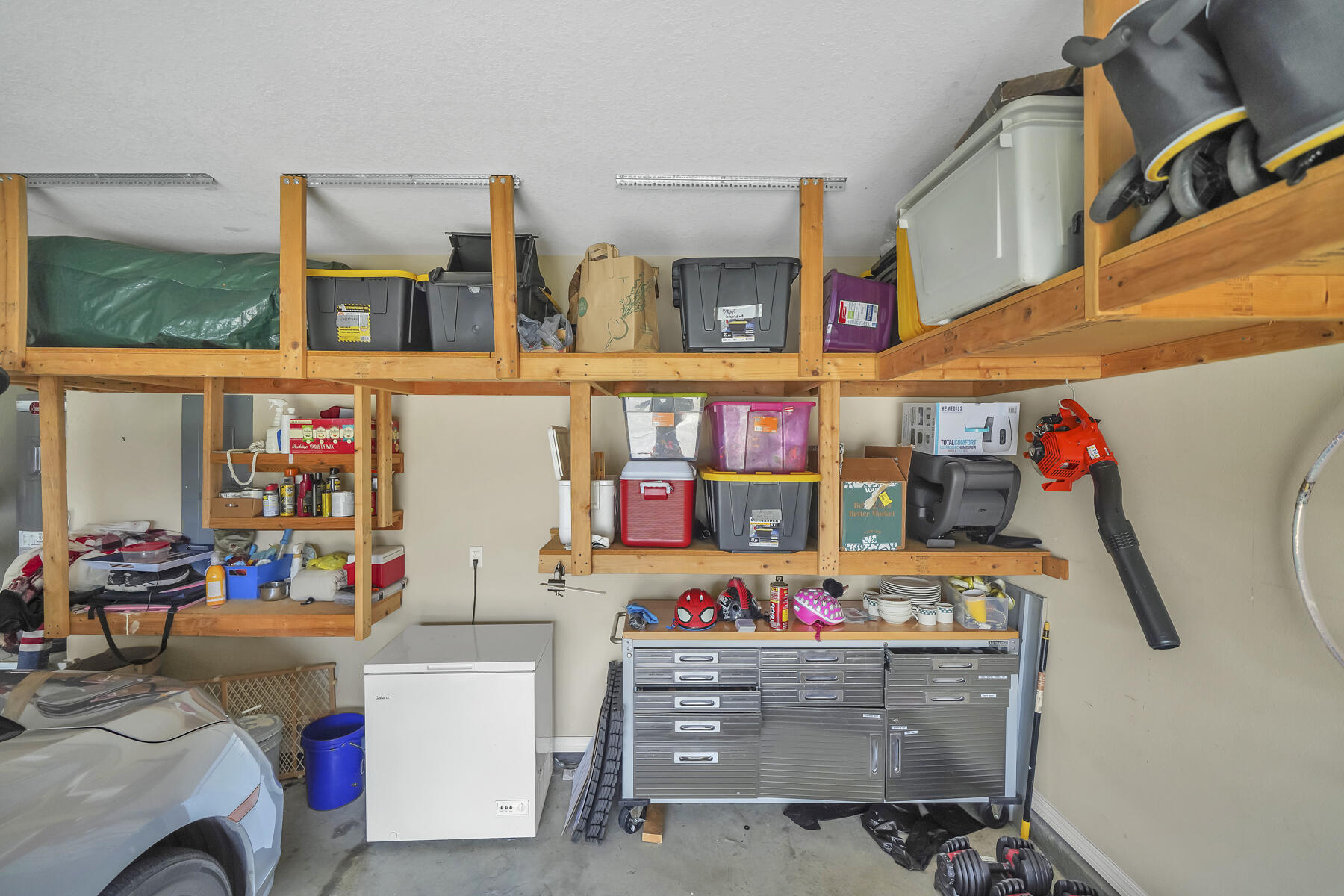 THE MEADOWS - Residential