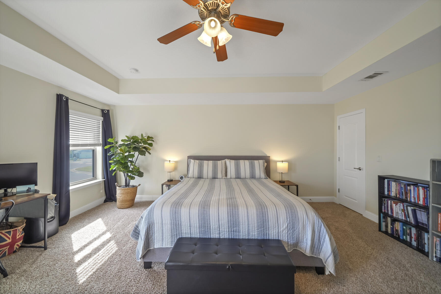 THE MEADOWS - Residential