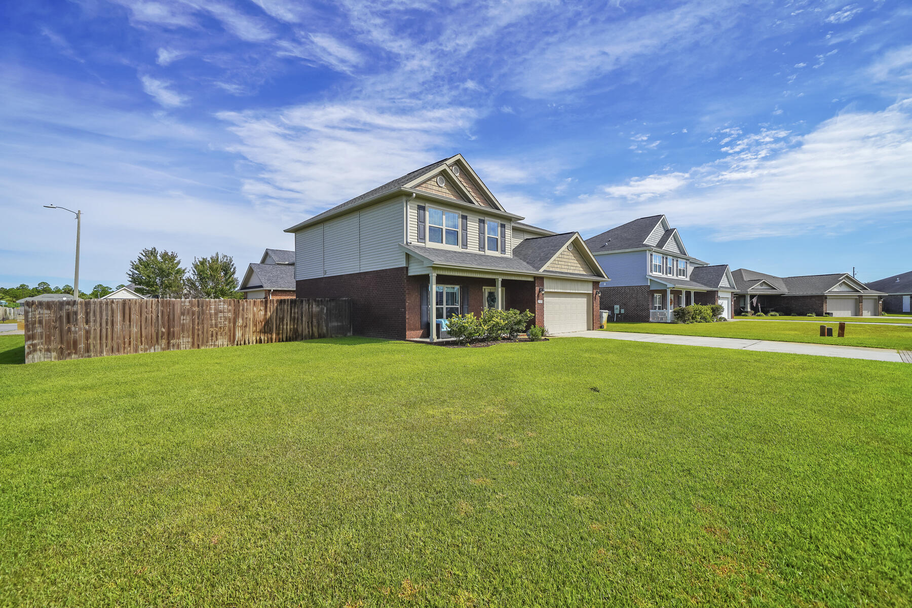 THE MEADOWS - Residential