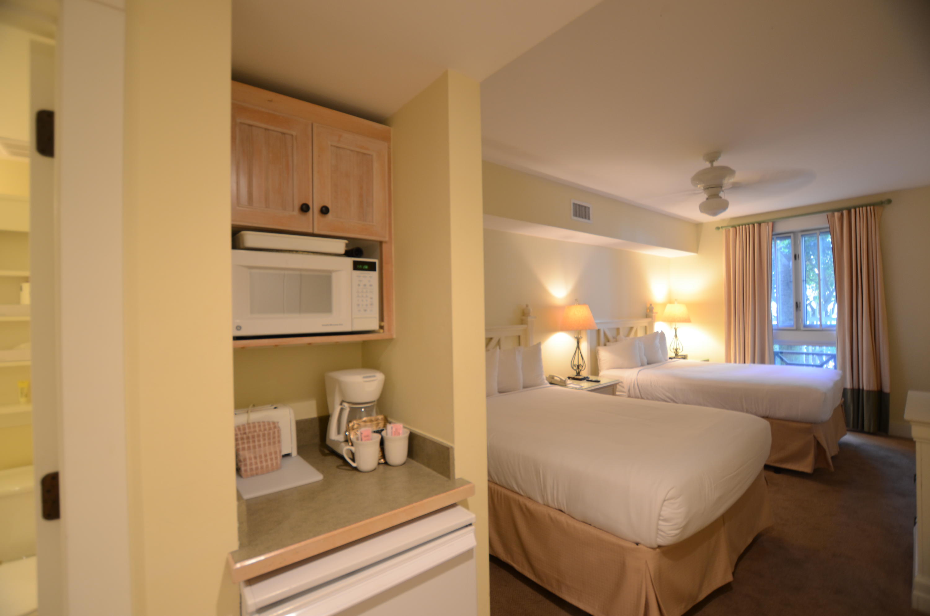 PILOT HOUSE - Residential Lease