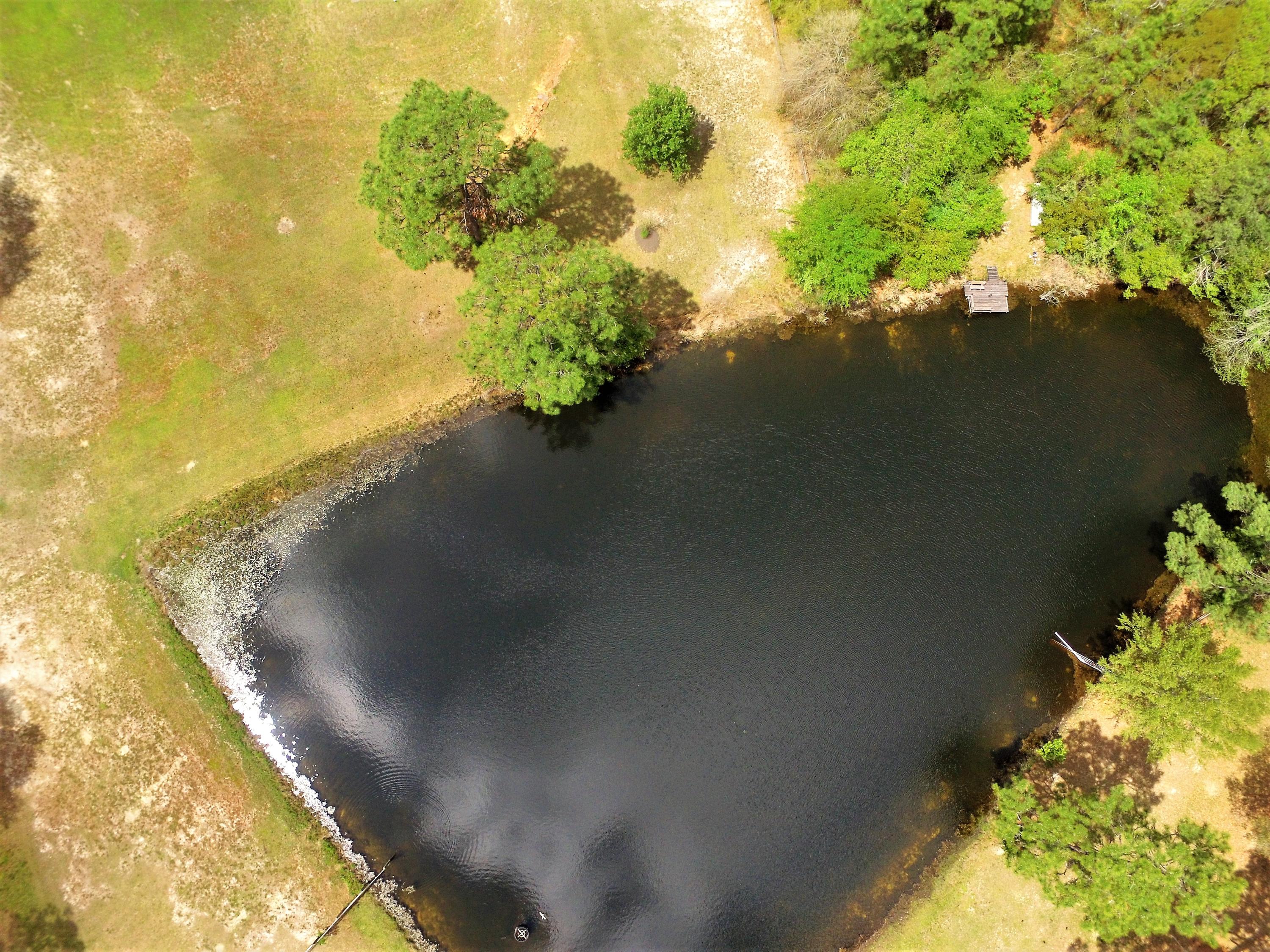 KENNEDY LAKE (UNRECORDED) - Residential