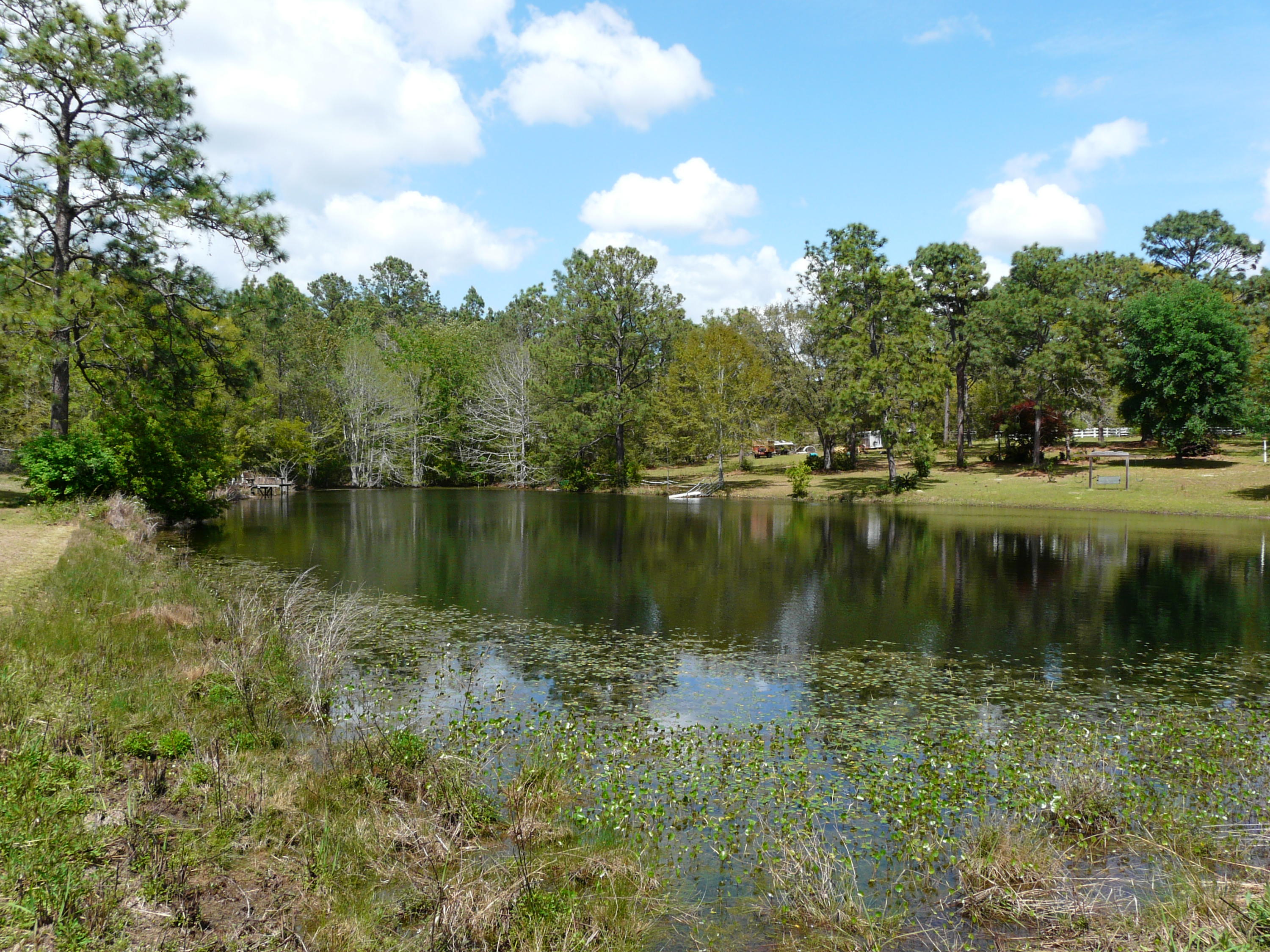 KENNEDY LAKE (UNRECORDED) - Residential