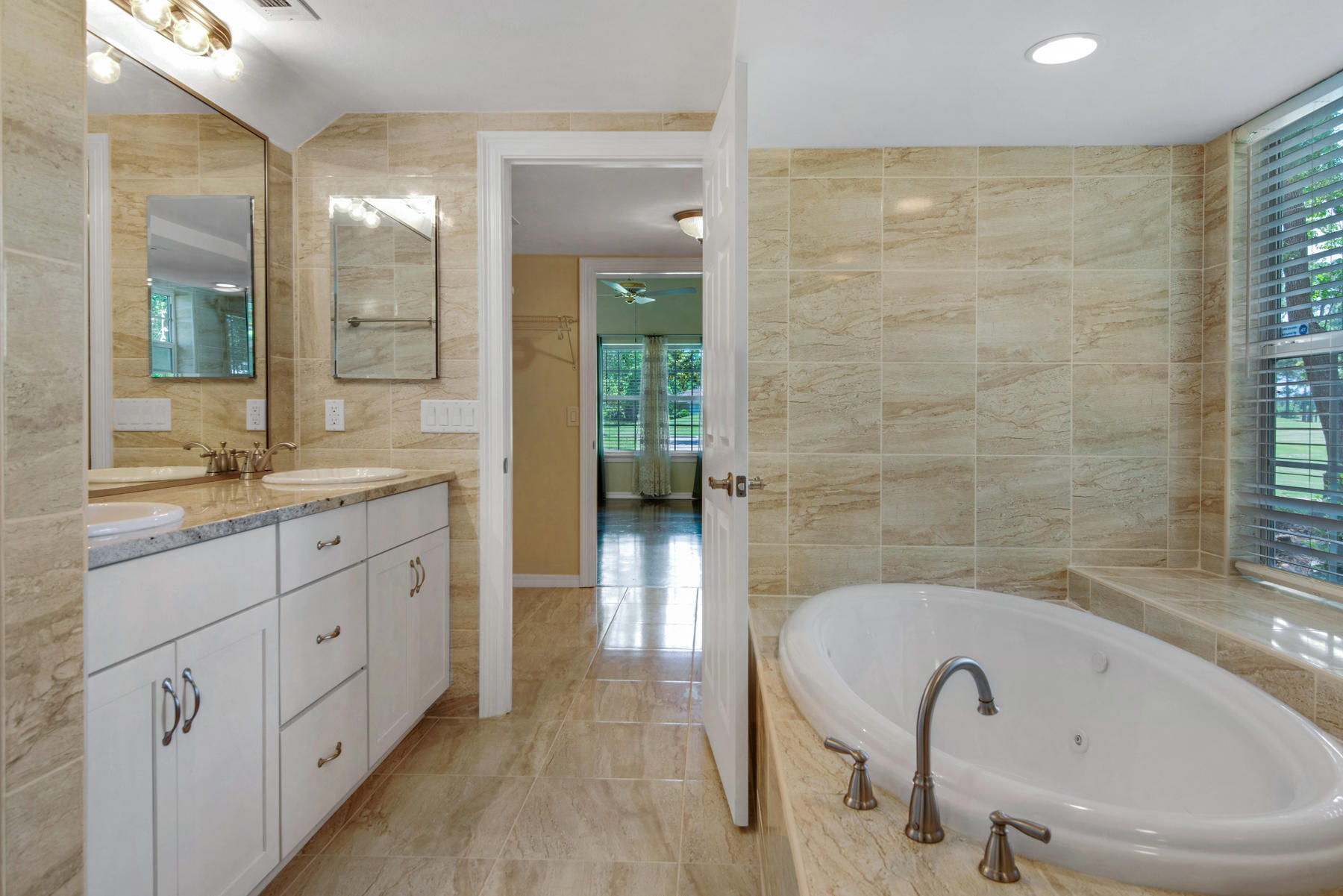 EMERALD BAY PH 1A - Residential