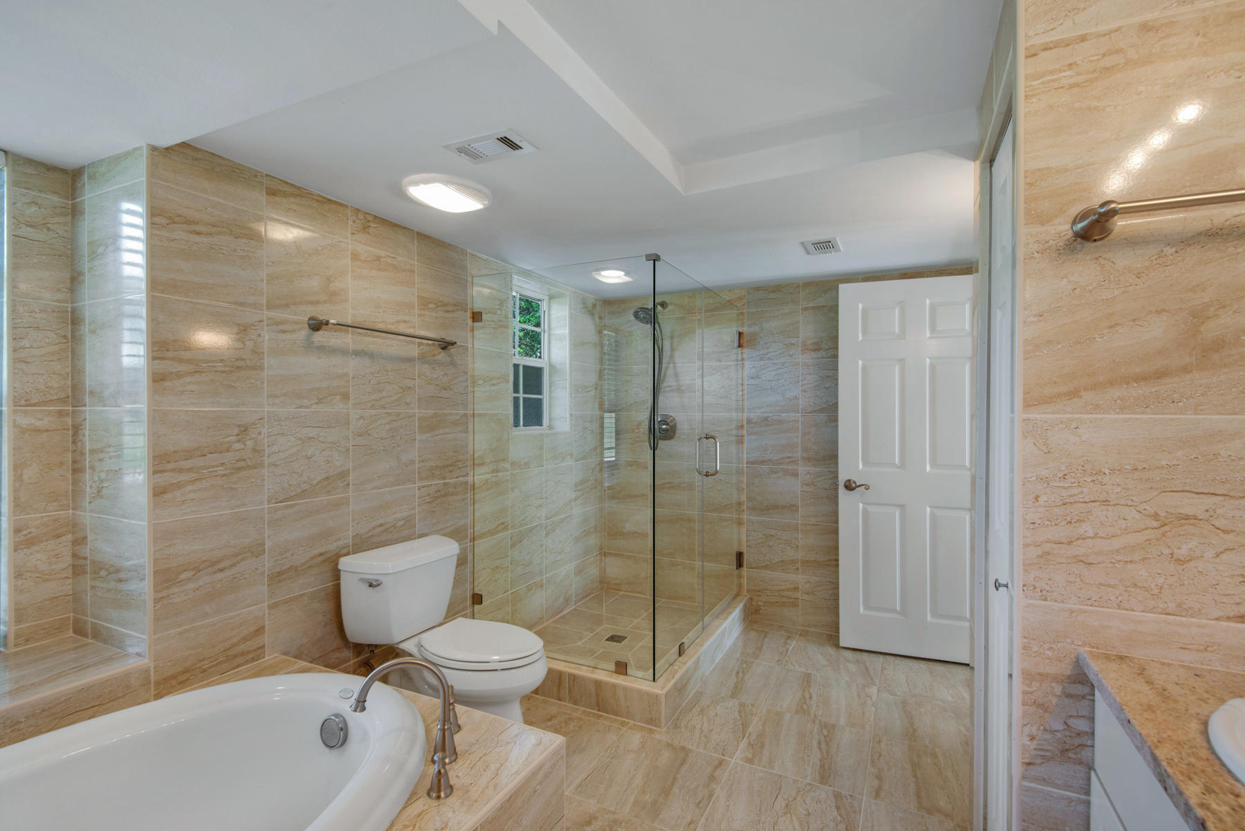 EMERALD BAY PH 1A - Residential