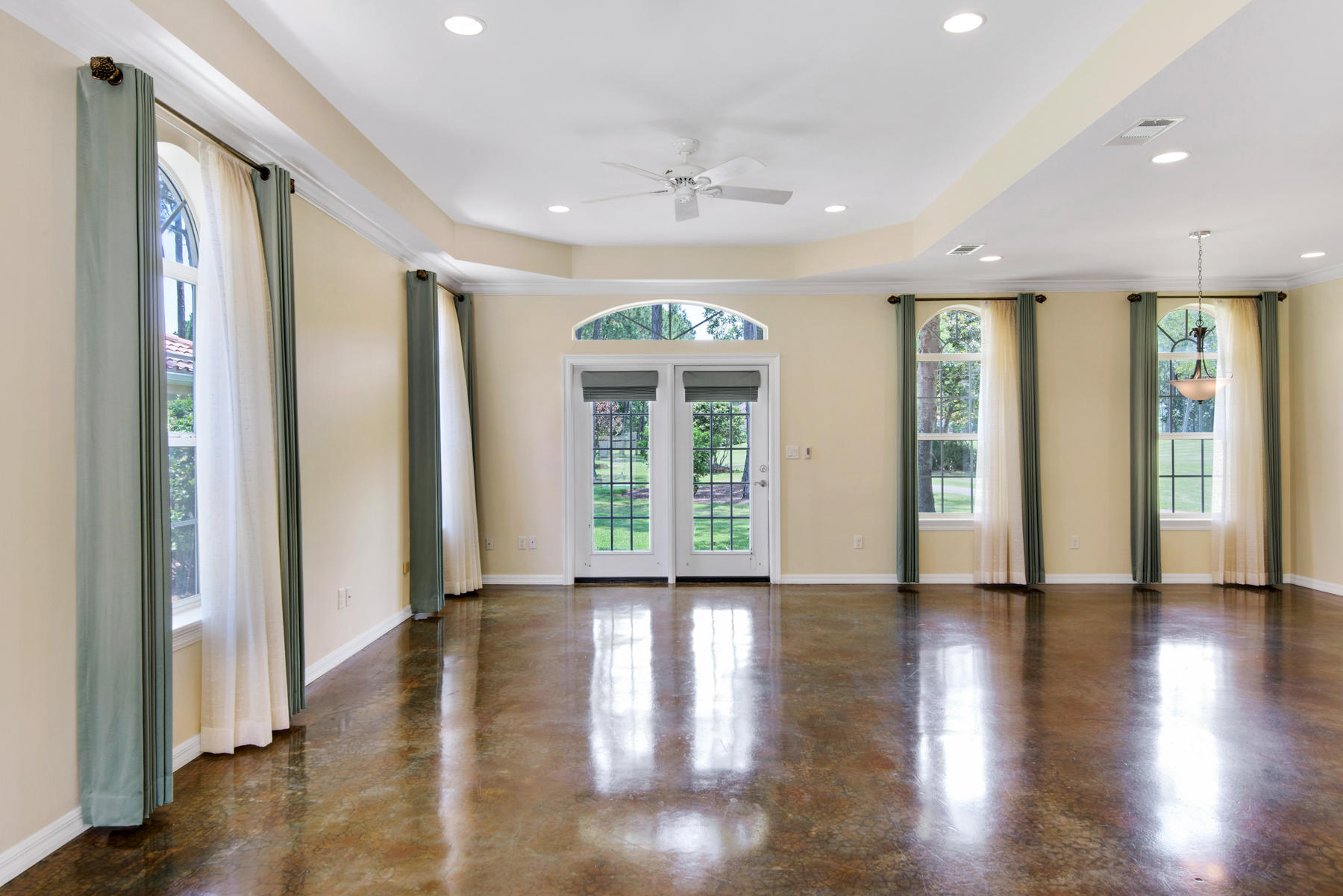 EMERALD BAY PH 1A - Residential