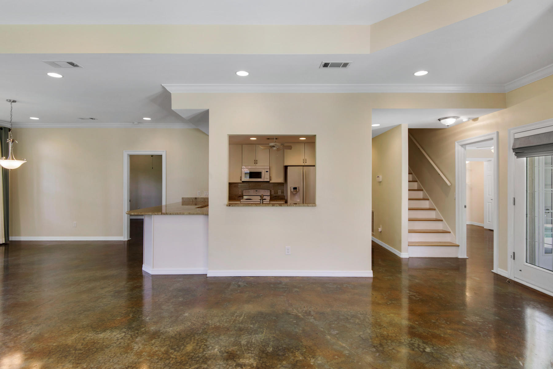 EMERALD BAY PH 1A - Residential