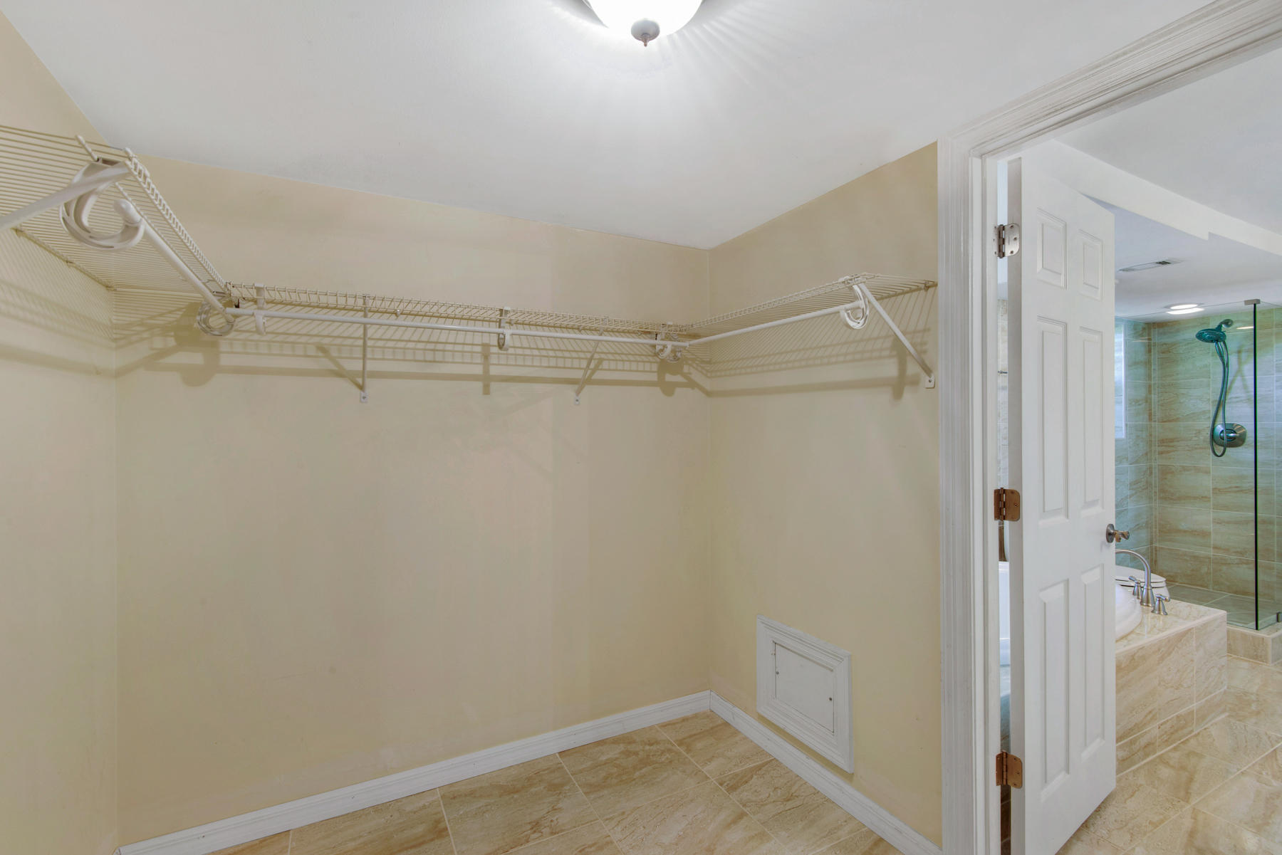 EMERALD BAY PH 1A - Residential