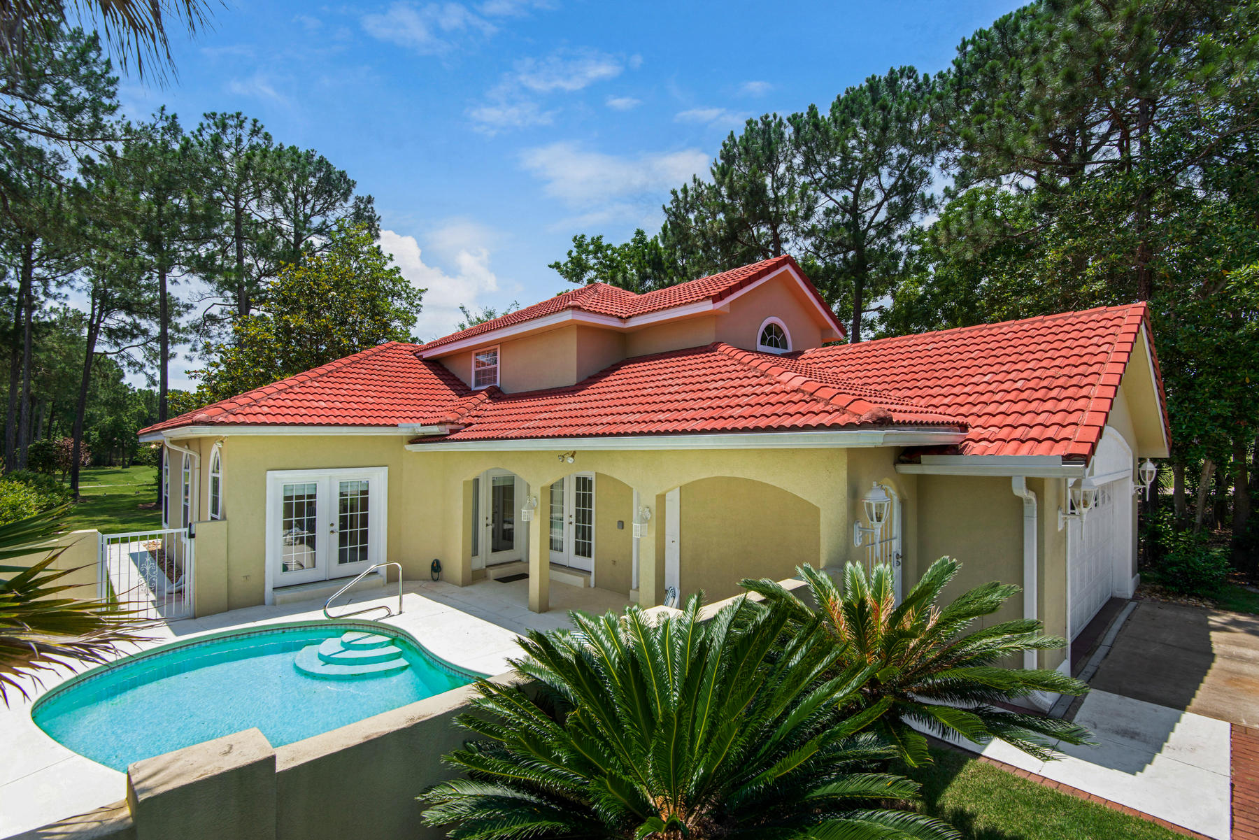 EMERALD BAY PH 1A - Residential