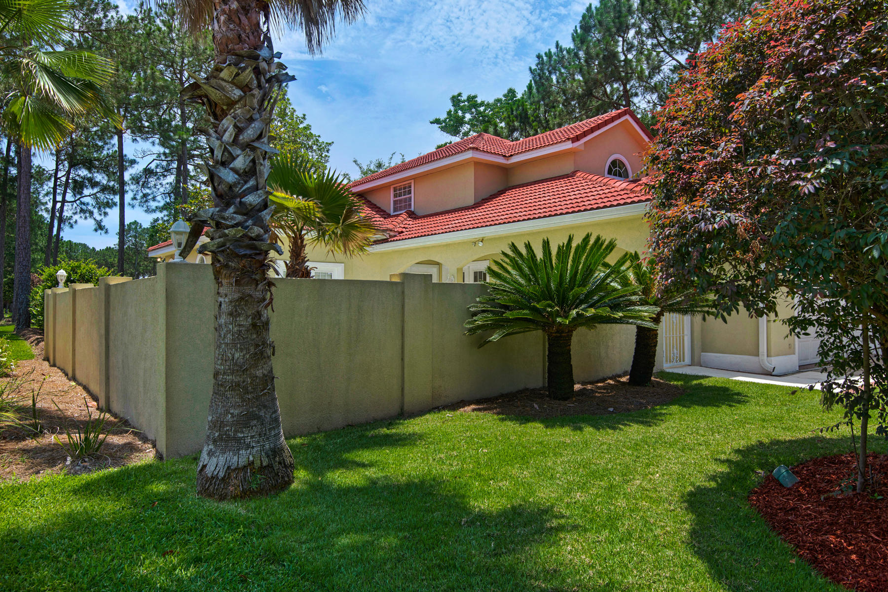 EMERALD BAY PH 1A - Residential
