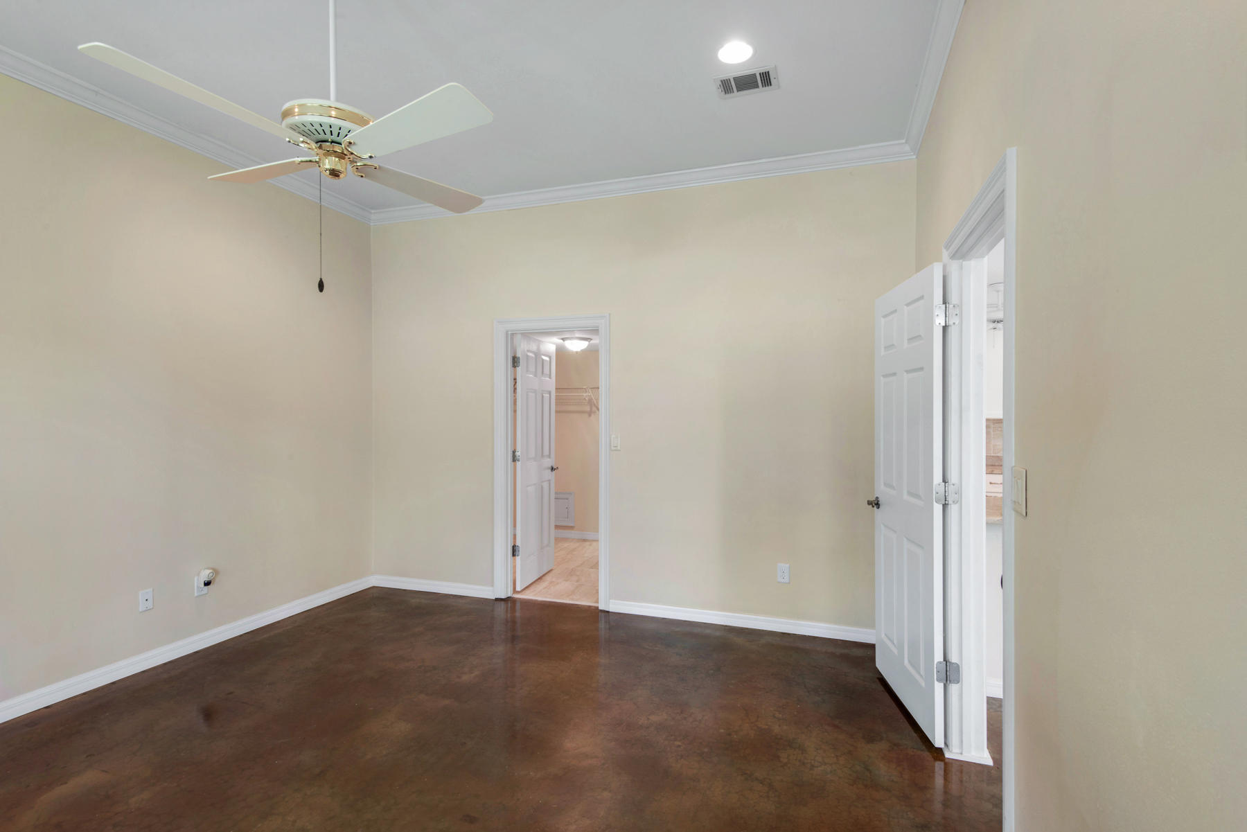 EMERALD BAY PH 1A - Residential