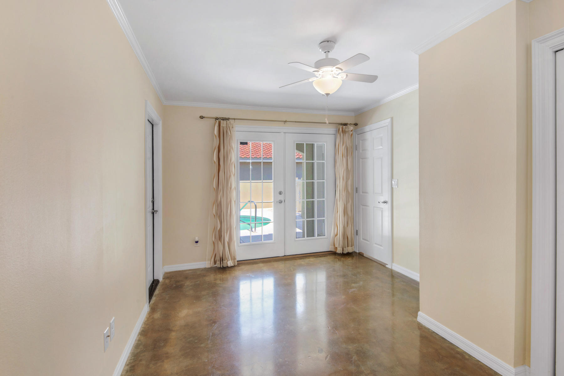 EMERALD BAY PH 1A - Residential