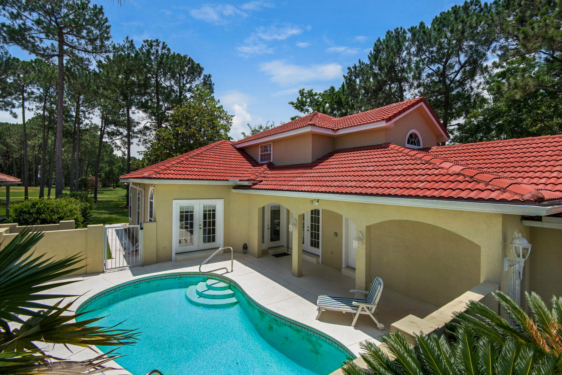 EMERALD BAY PH 1A - Residential