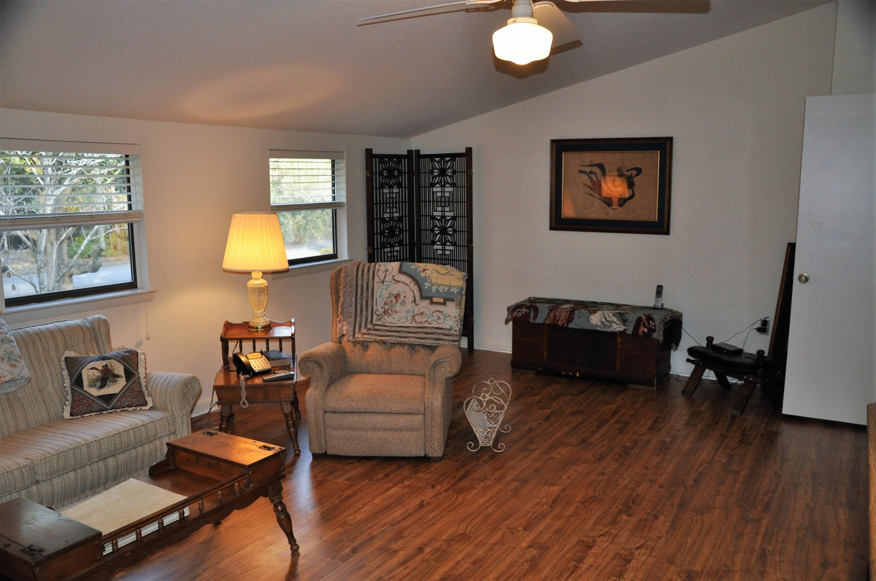 BLUEWATER BAY VILLAGE 1A - Residential