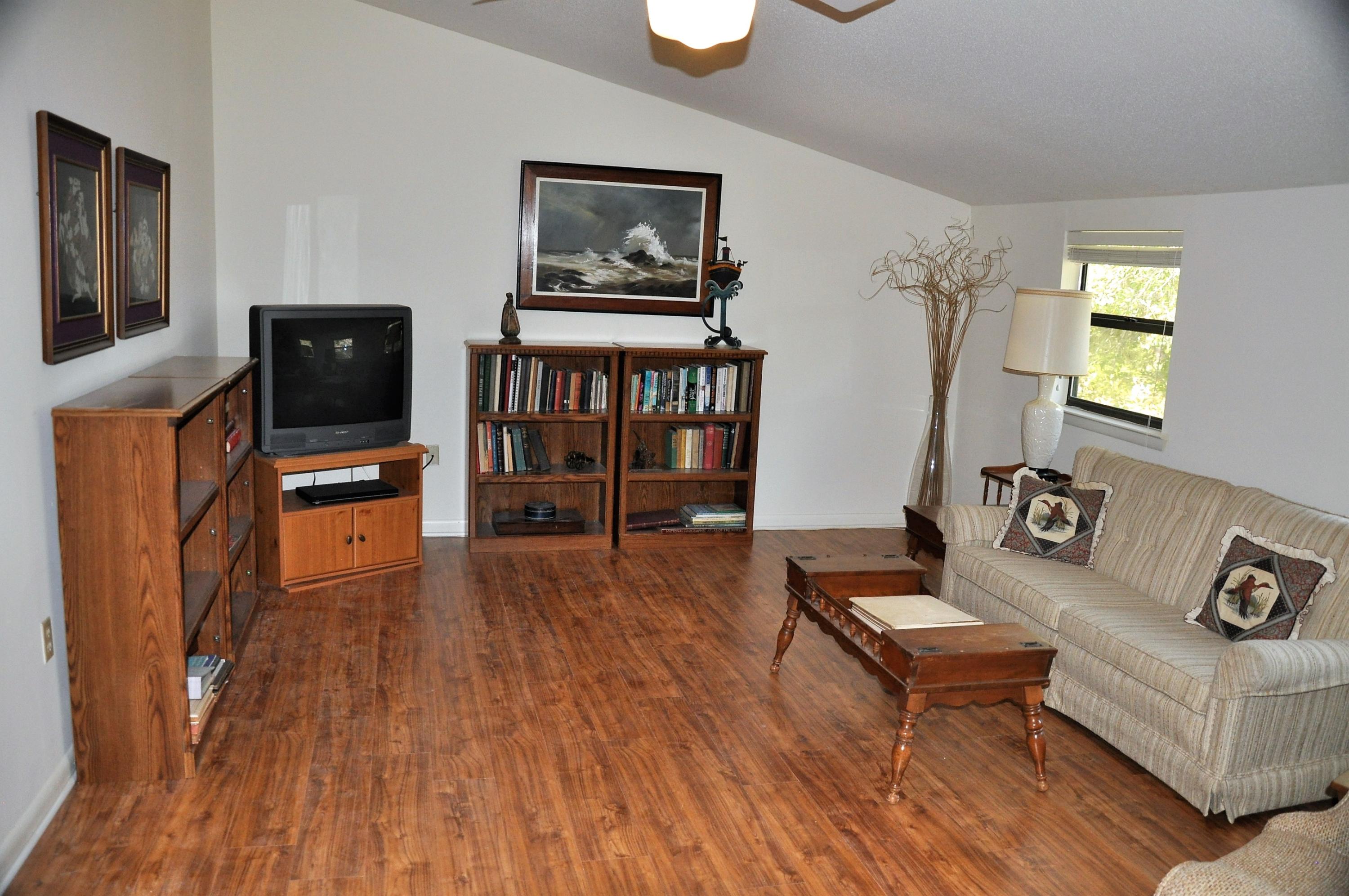 BLUEWATER BAY VILLAGE 1A - Residential