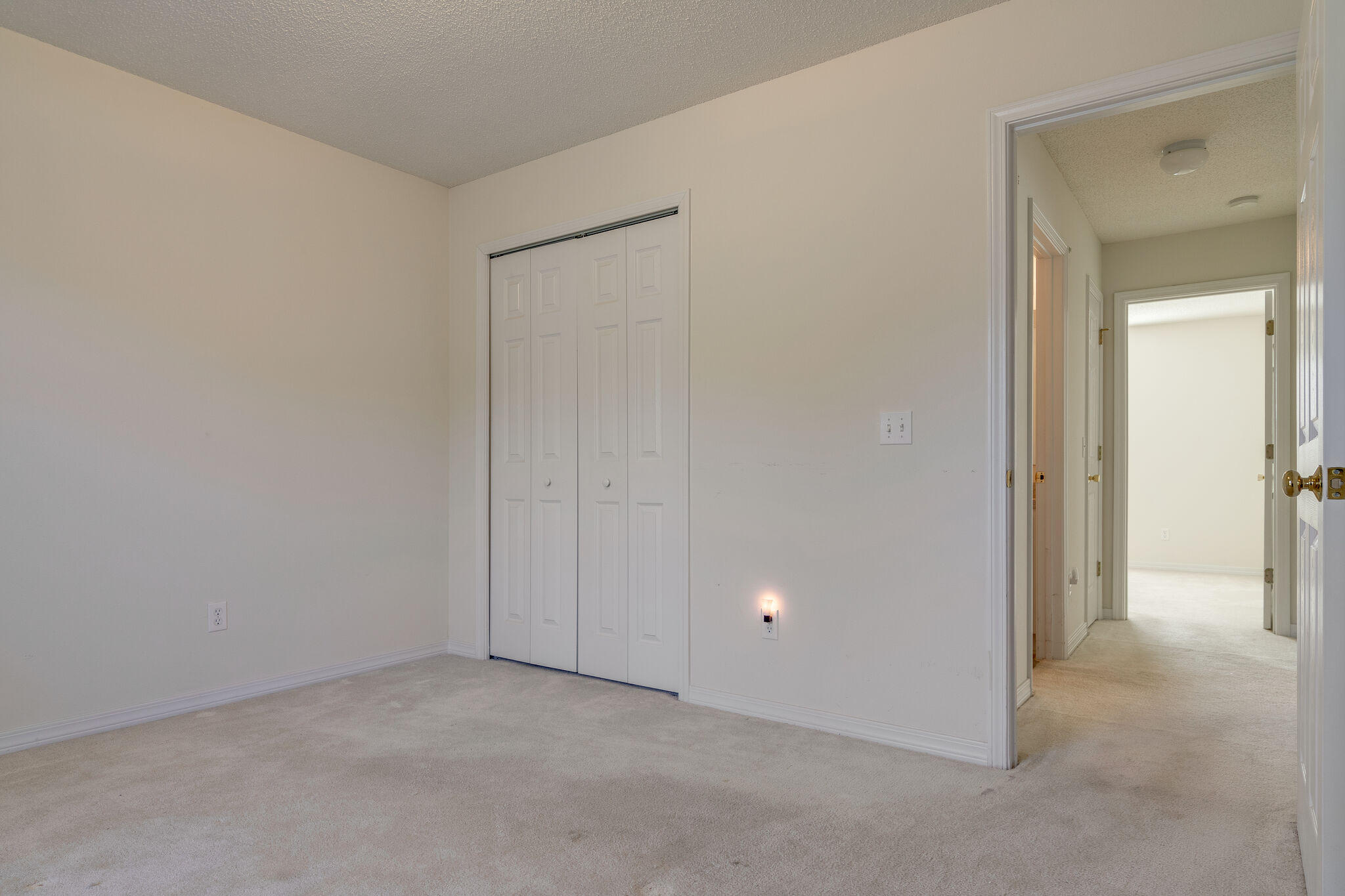 COUNTRYVIEW ESTATES 10TH ADDN - Residential