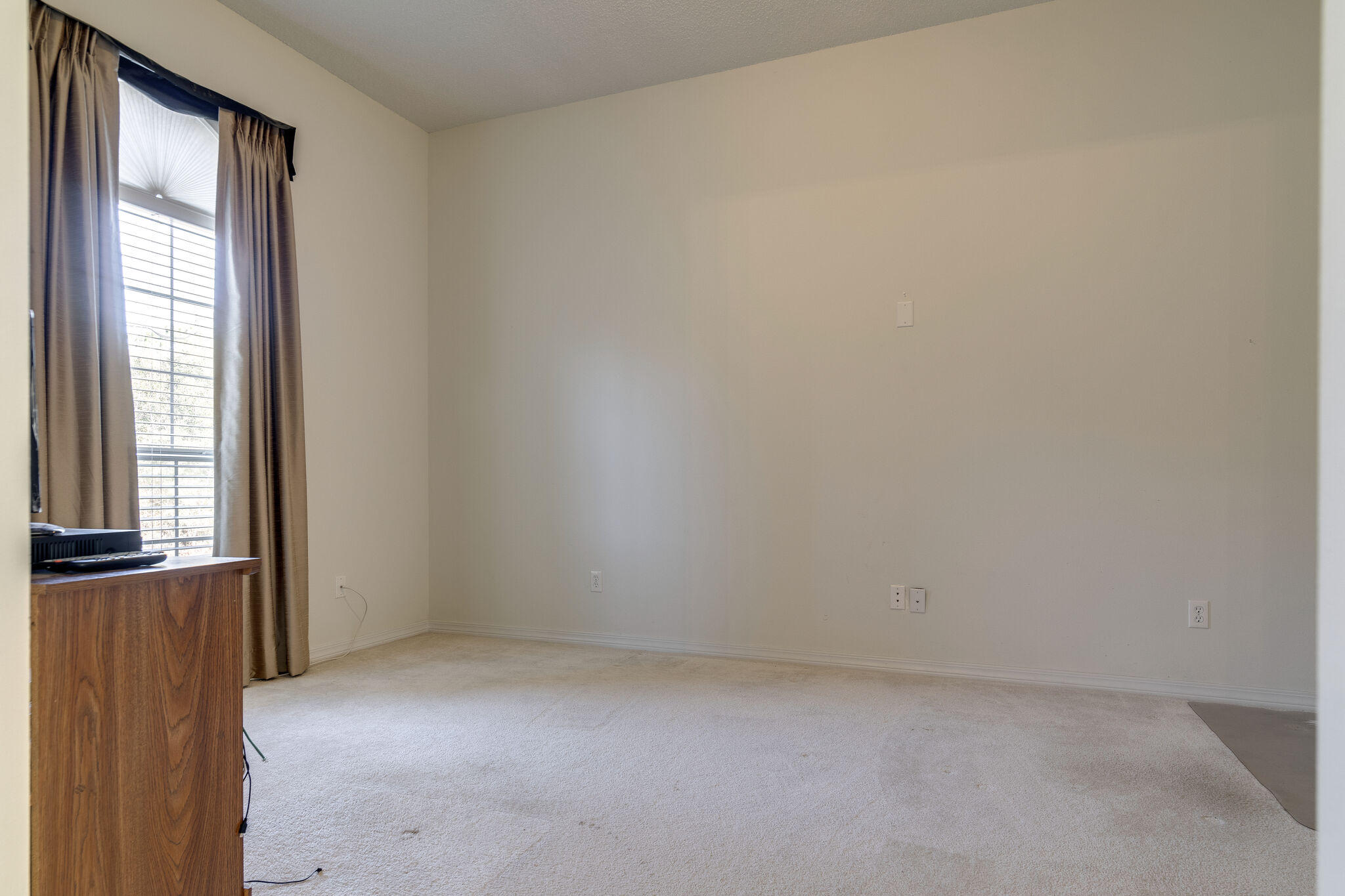 COUNTRYVIEW ESTATES 10TH ADDN - Residential