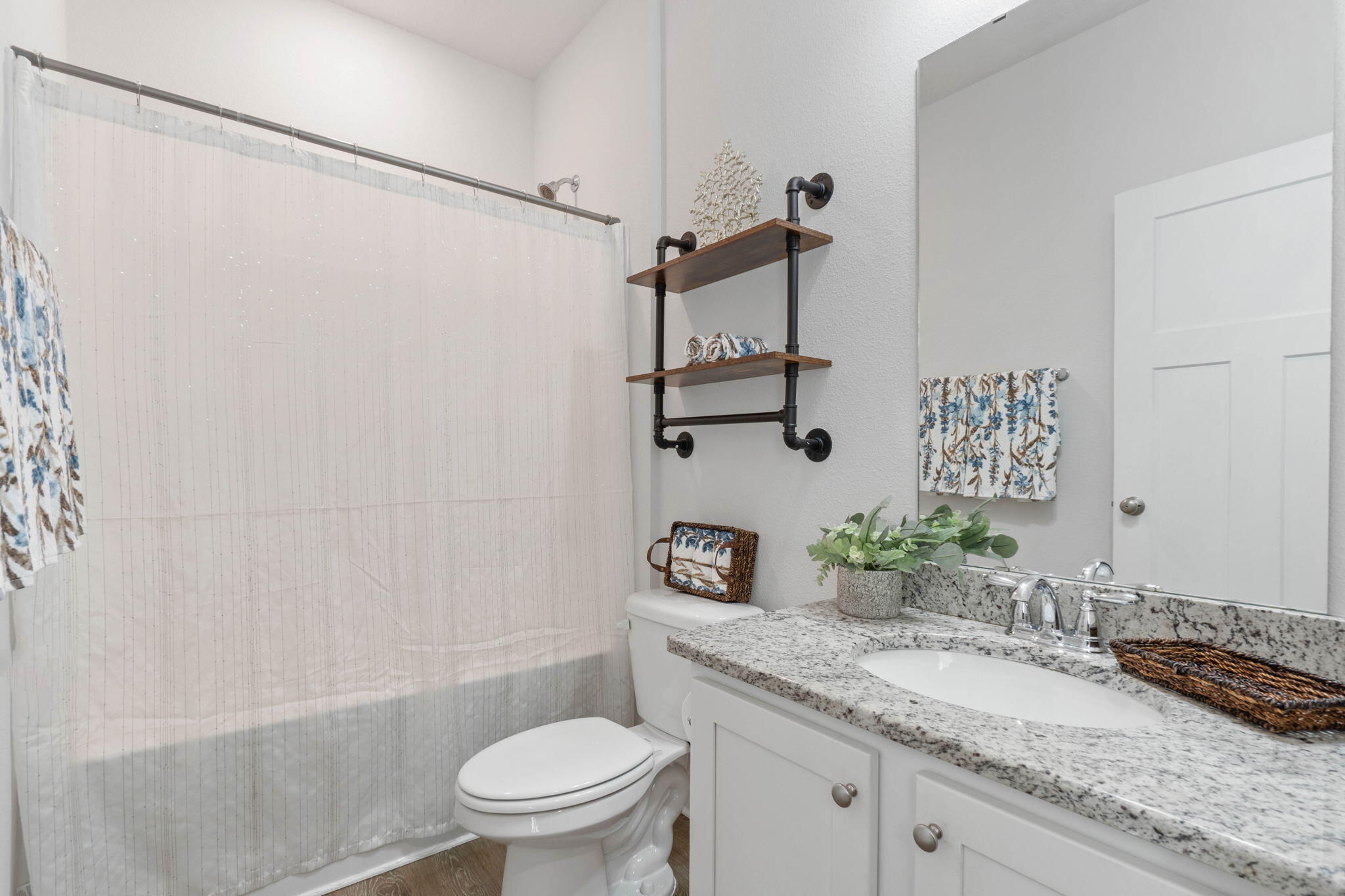 SAILFISH POINTE - Residential