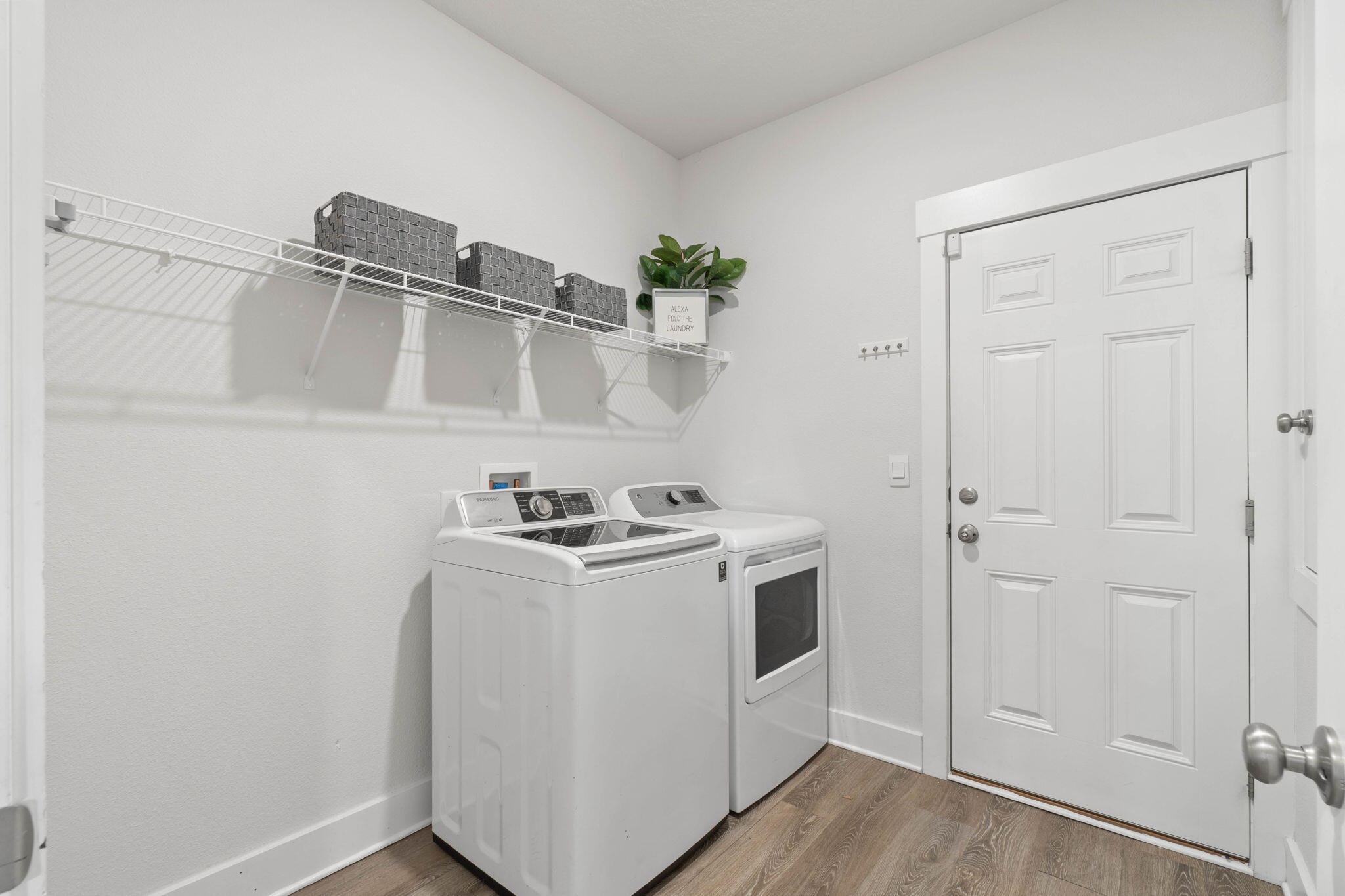 SAILFISH POINTE - Residential