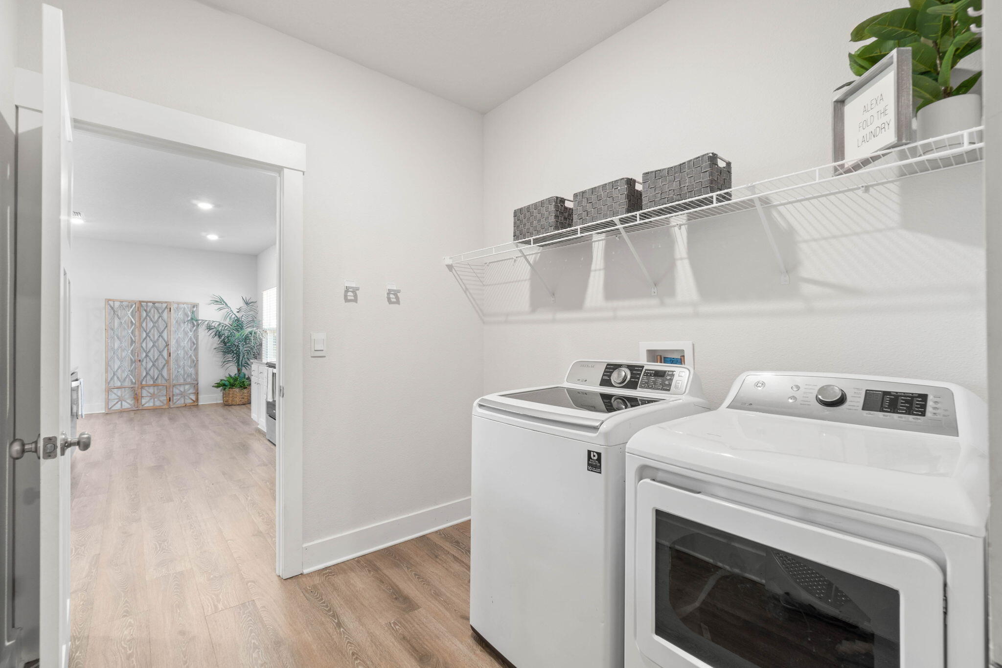 SAILFISH POINTE - Residential