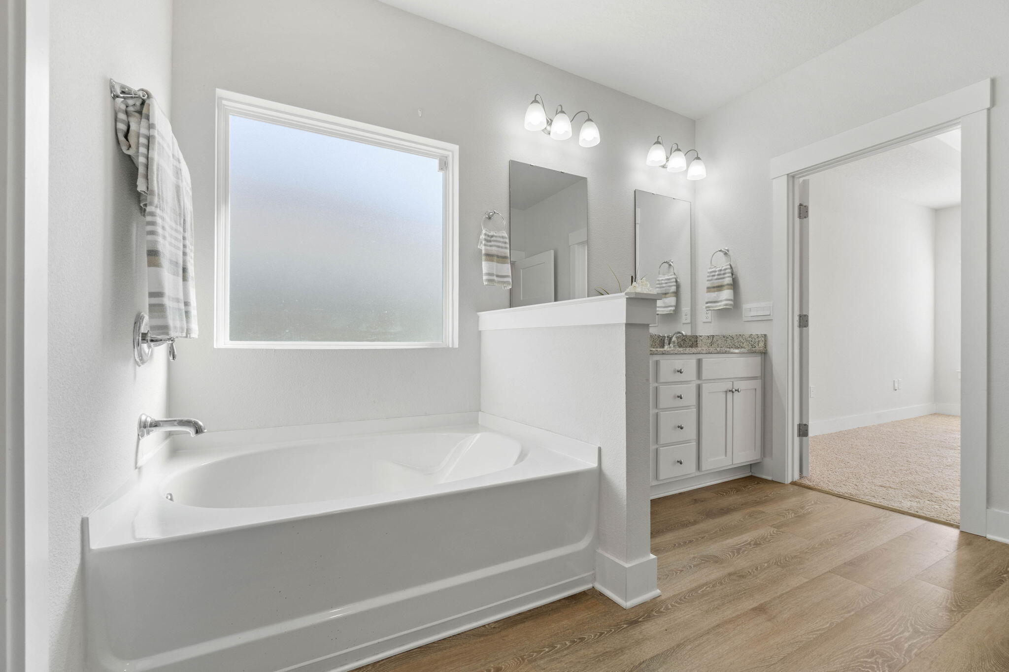 SAILFISH POINTE - Residential