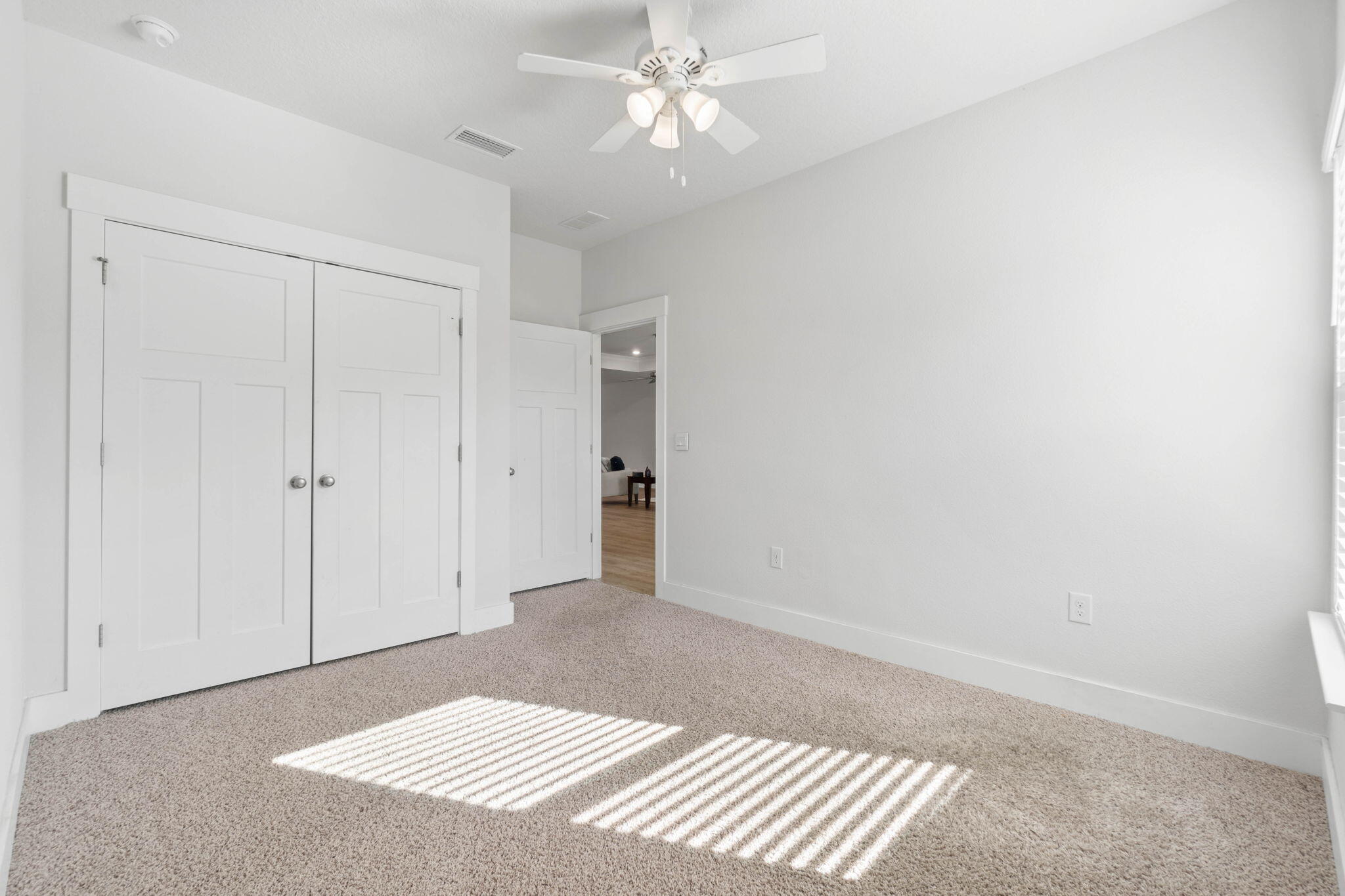 SAILFISH POINTE - Residential