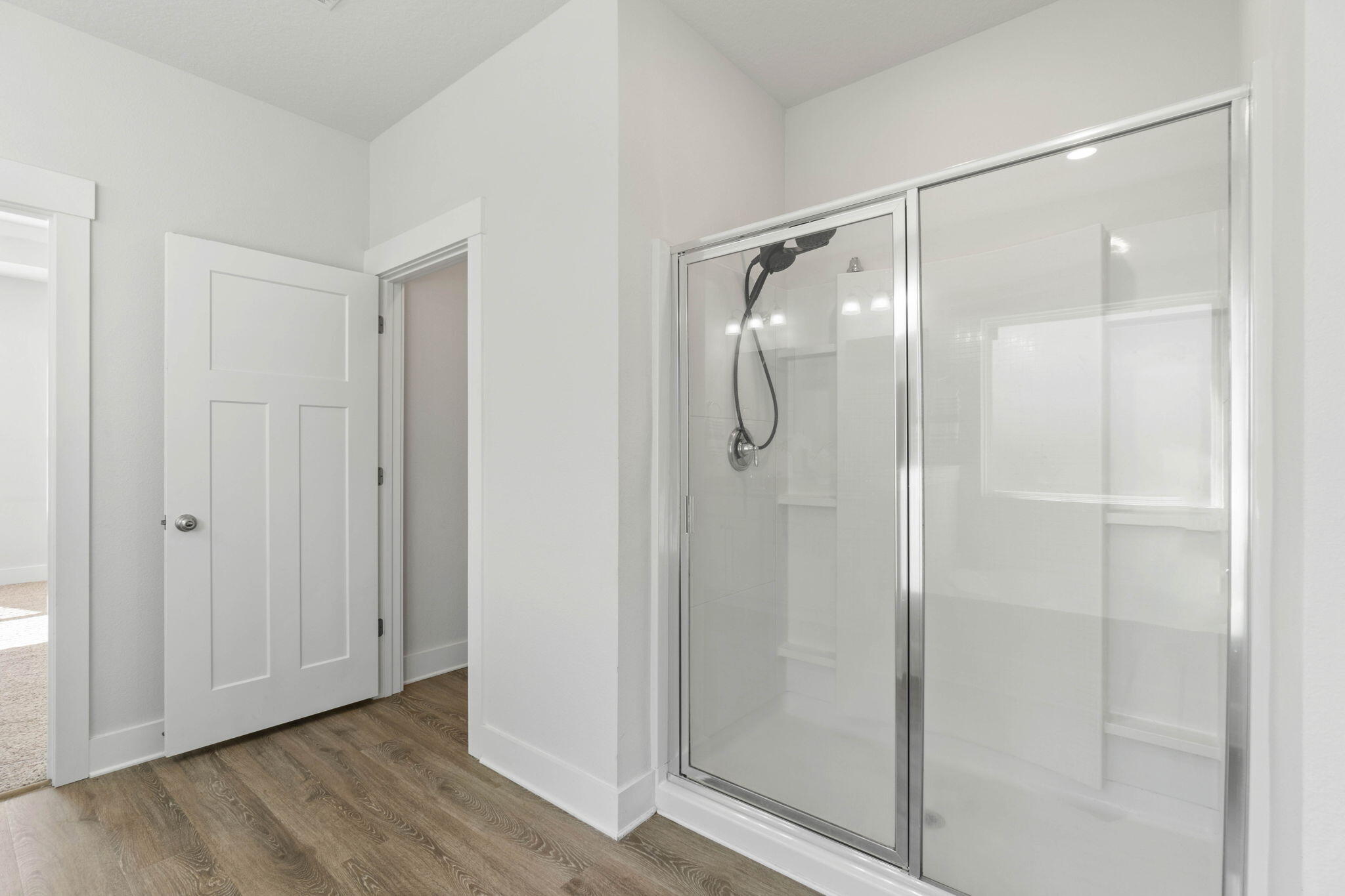 SAILFISH POINTE - Residential