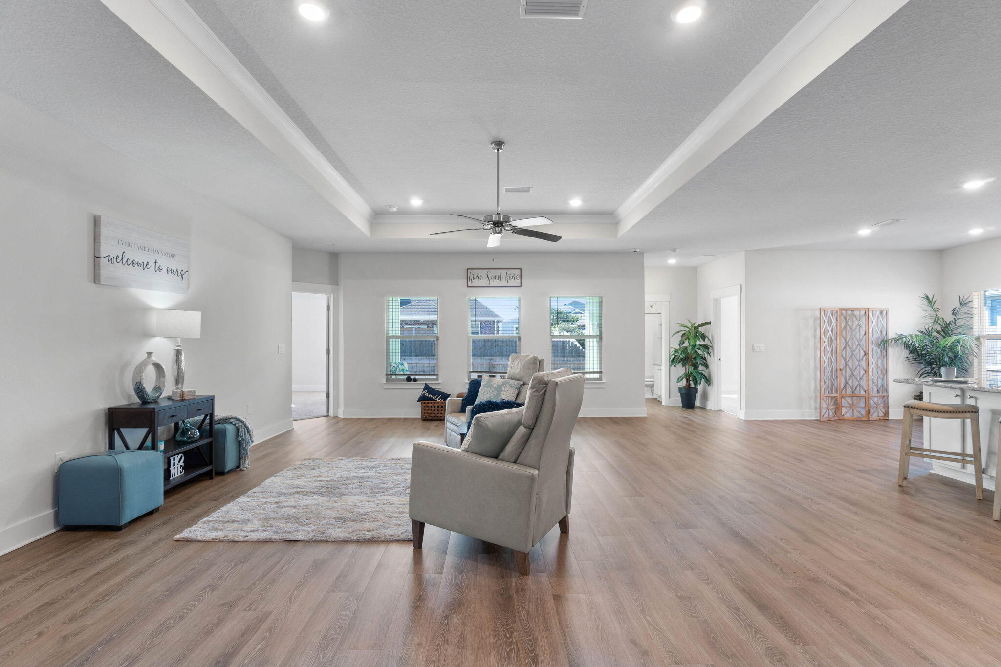 SAILFISH POINTE - Residential