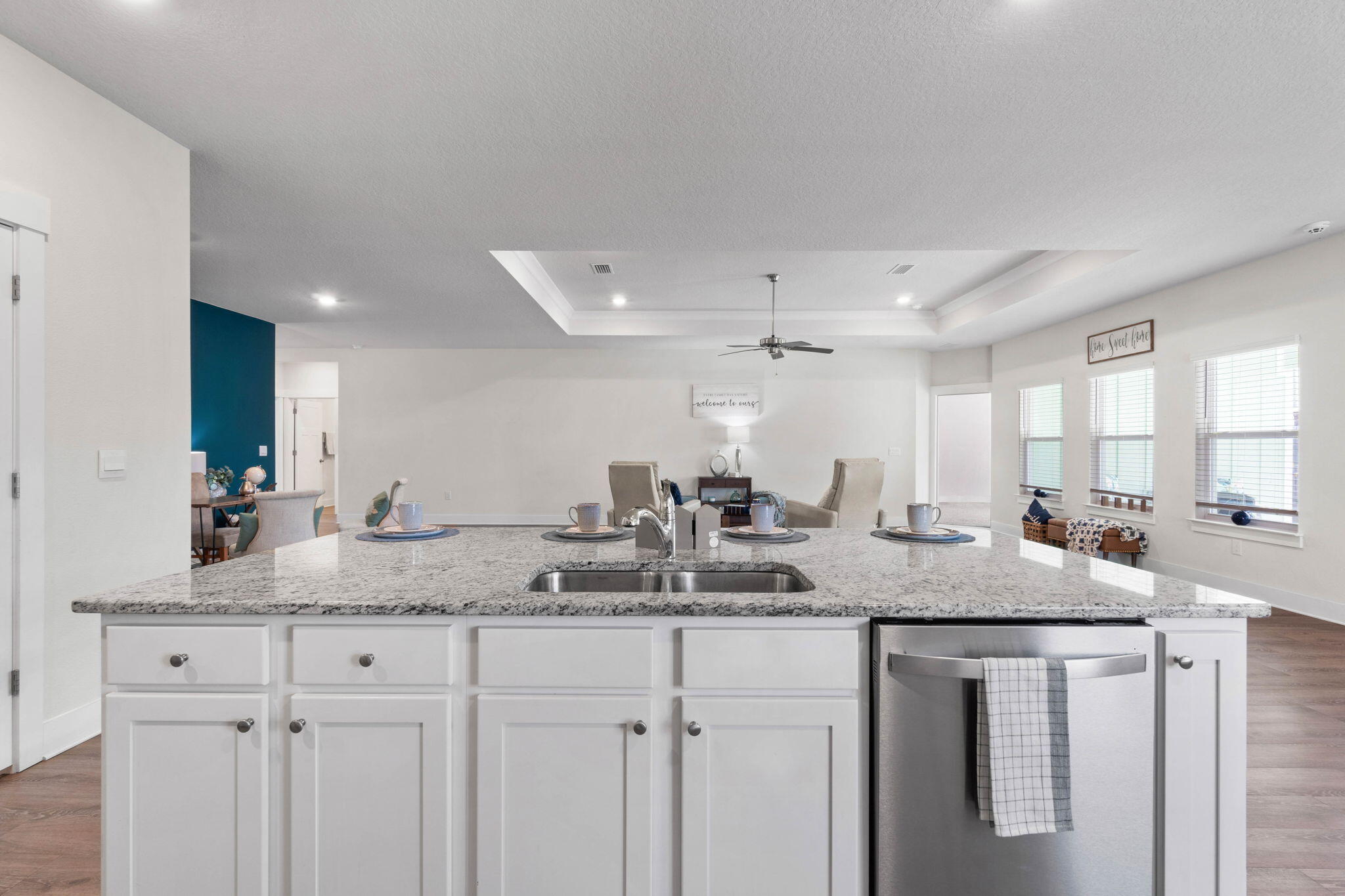 SAILFISH POINTE - Residential