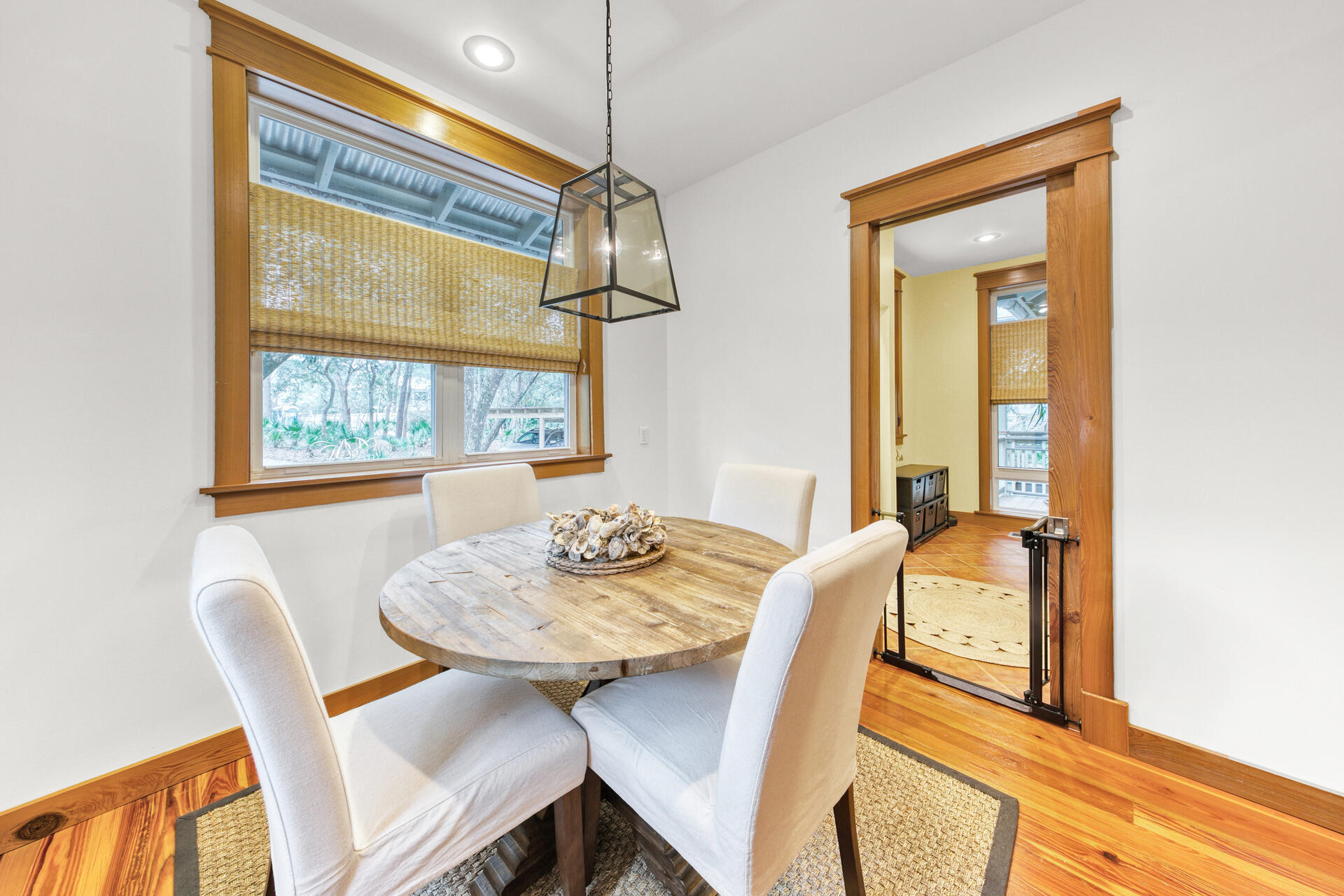 SEAGROVE SHORES 4TH ADD - Residential