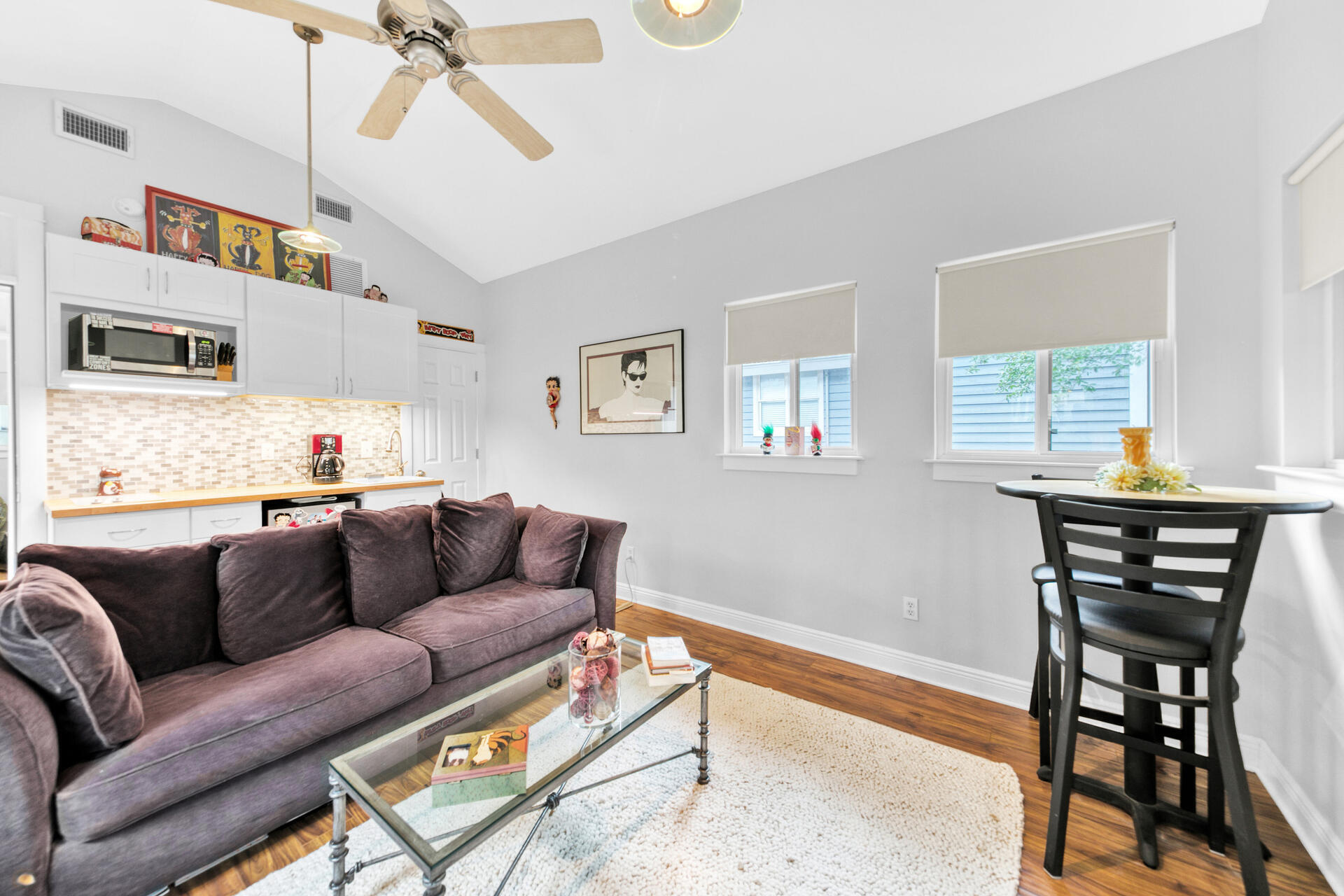 SEAGROVE SHORES 4TH ADD - Residential