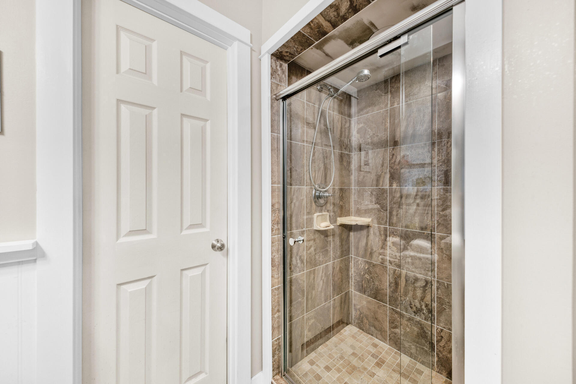 SEAGROVE SHORES 4TH ADD - Residential