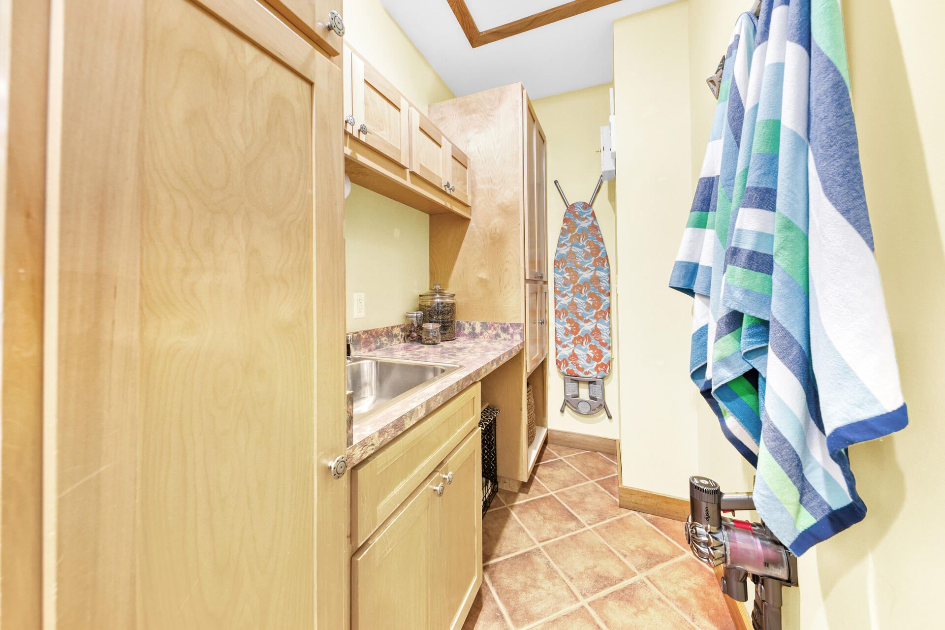 SEAGROVE SHORES 4TH ADD - Residential